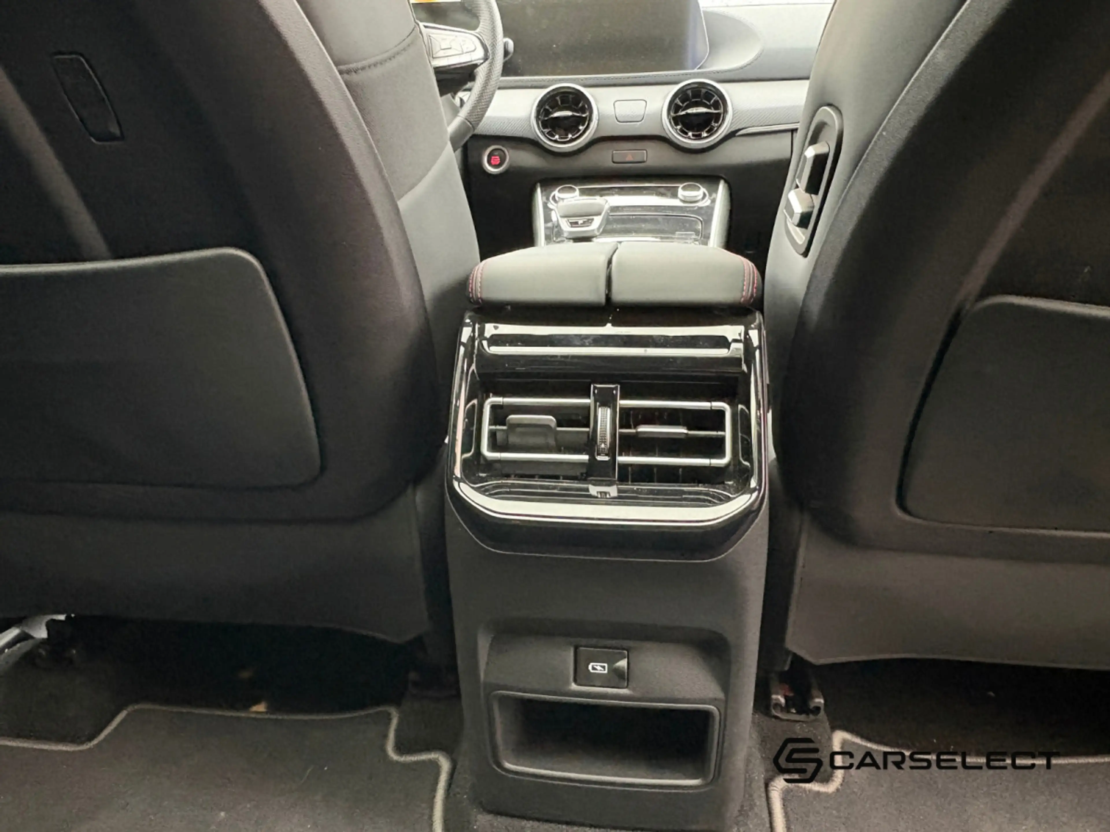 Forthing T5 Evo T5 EVO — photo 12