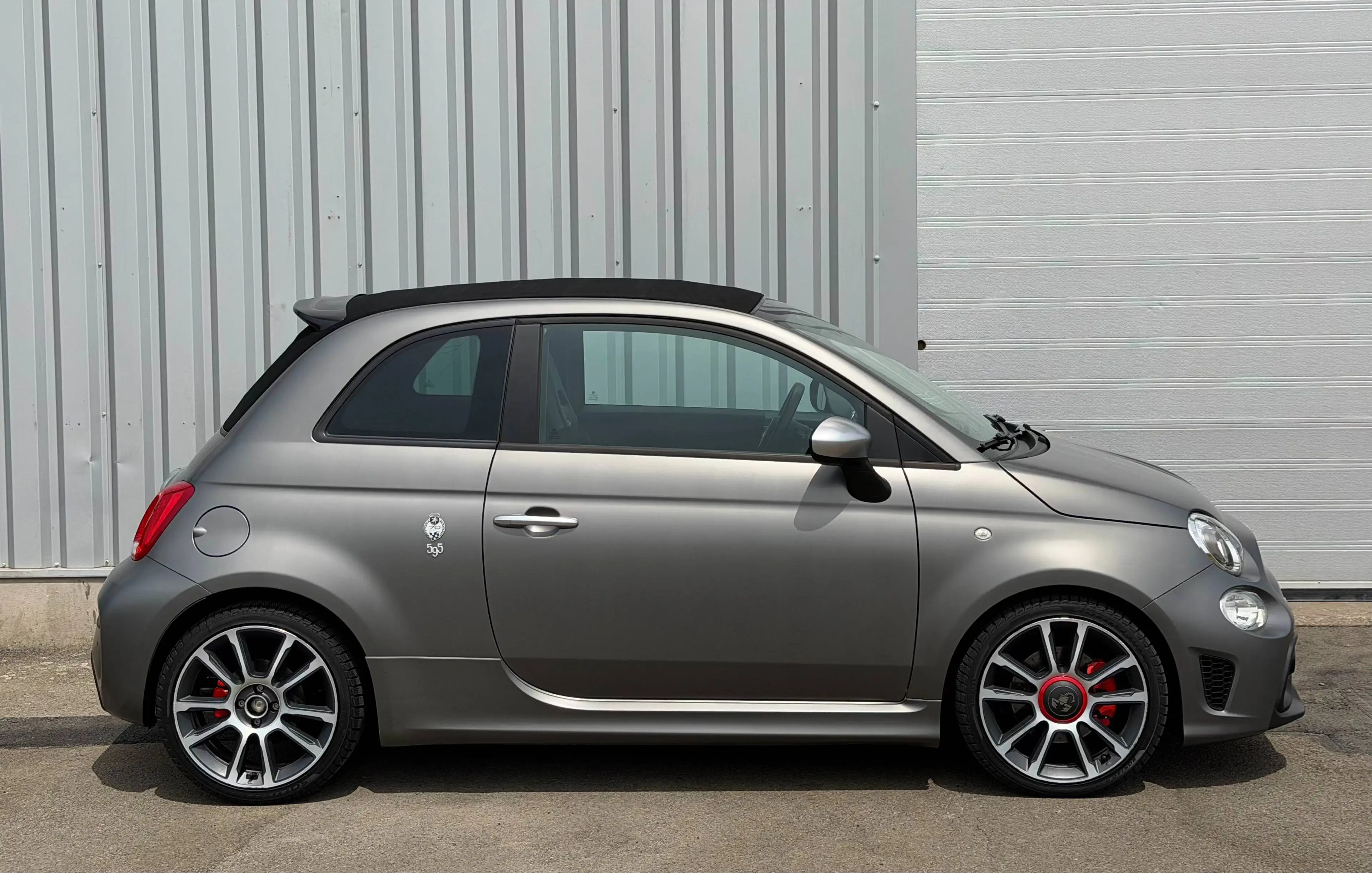 Abarth 595 Turismo C 1.4 T-Jet MTA - 1st Owner - only 28.000 Km!!! — photo 2