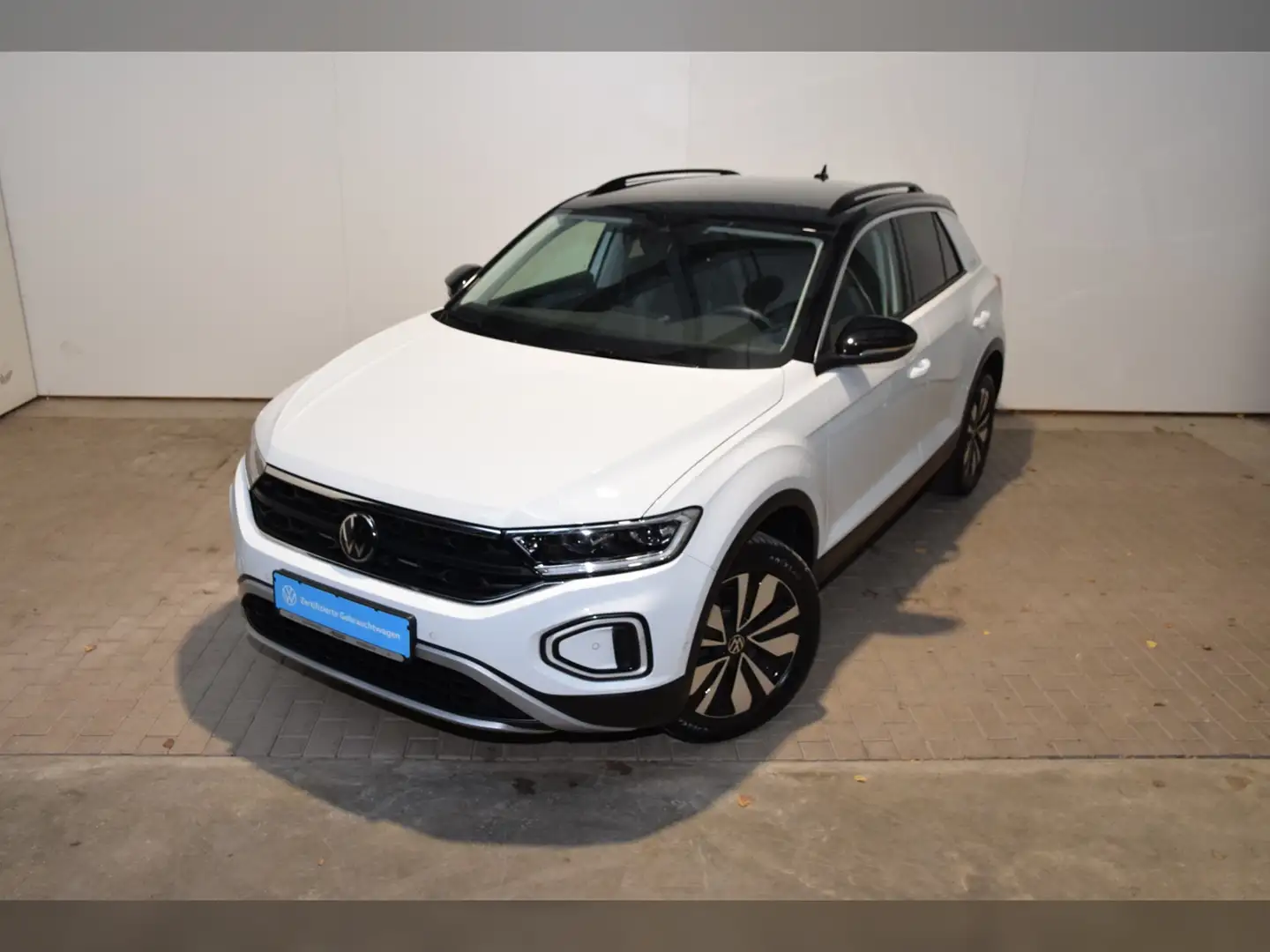 Volkswagen T-Roc TDI Goal DSG AHK - LED - RearView Weiß - 2