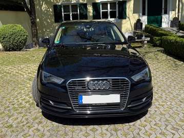 A3 Sportback e-tron 1.4 TFSI Sportback e-tron Attraction