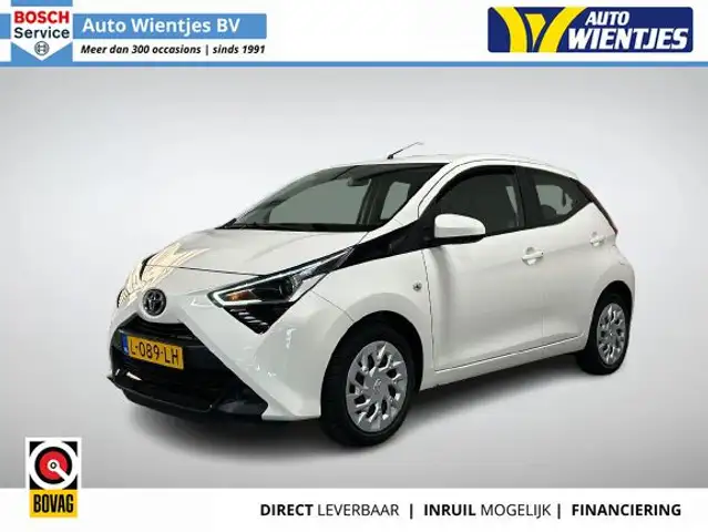 Toyota Aygo 1.0 VVT-i | X-Play 5-Drs | Airco | Camera | Carpla