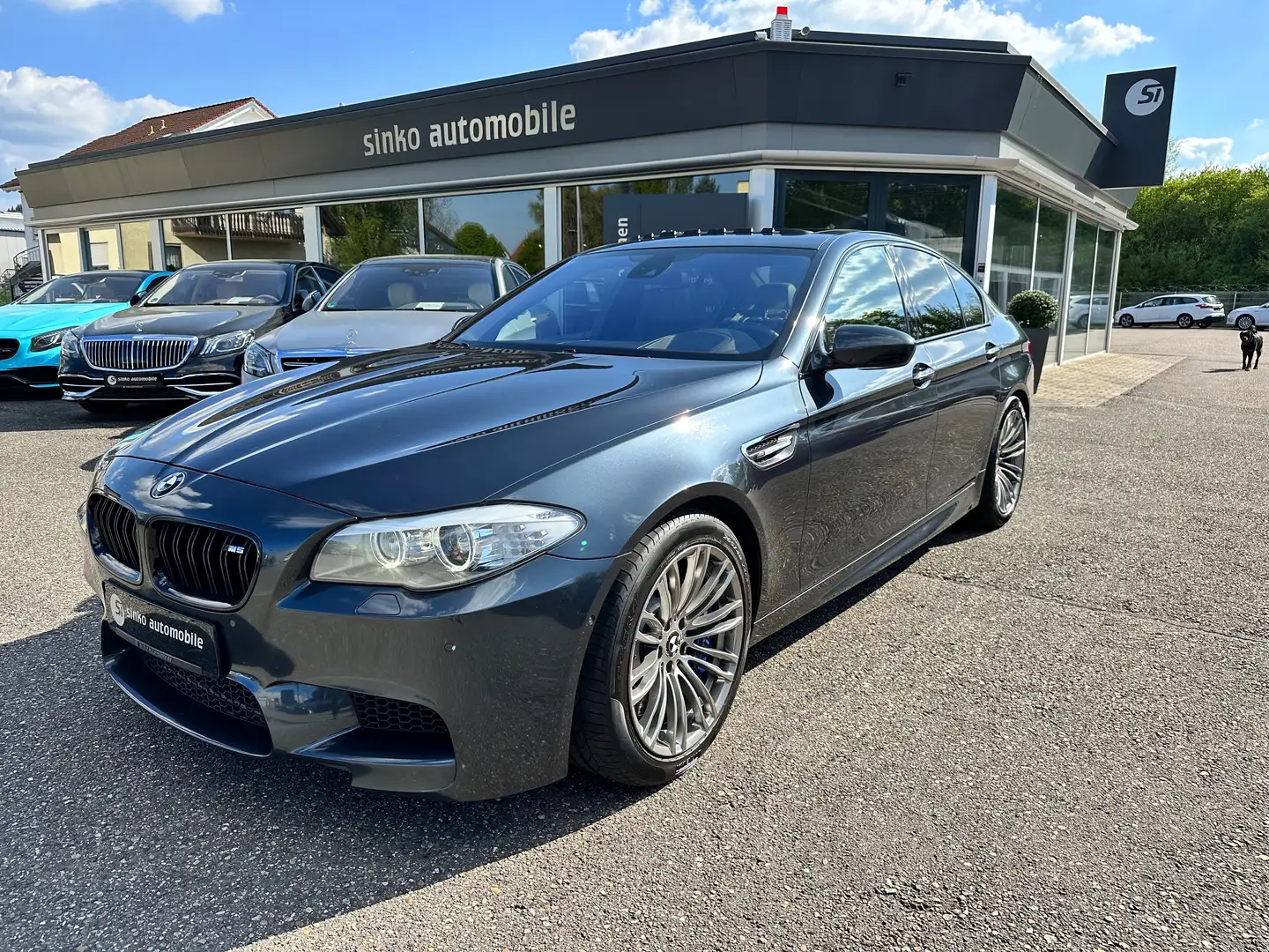 BMW M5 M5 DKG*SoftClose/Sitzlüft/NaviProf/Keyless/Hifi Grijs - 1