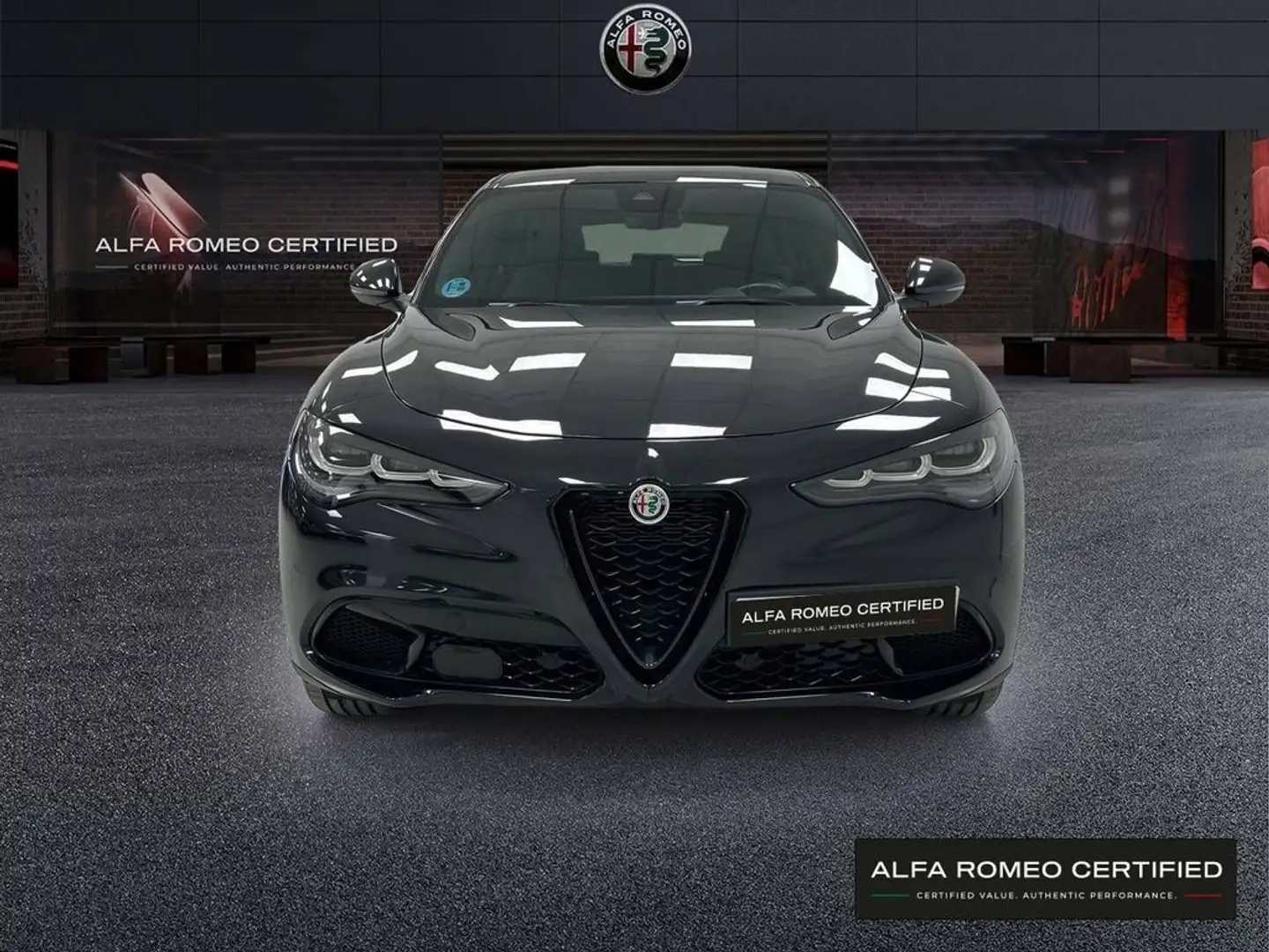 Alfa Romeo Stelvio 2.2 Diesel 118kW (160CV) RWD Sprint Zwart - 2