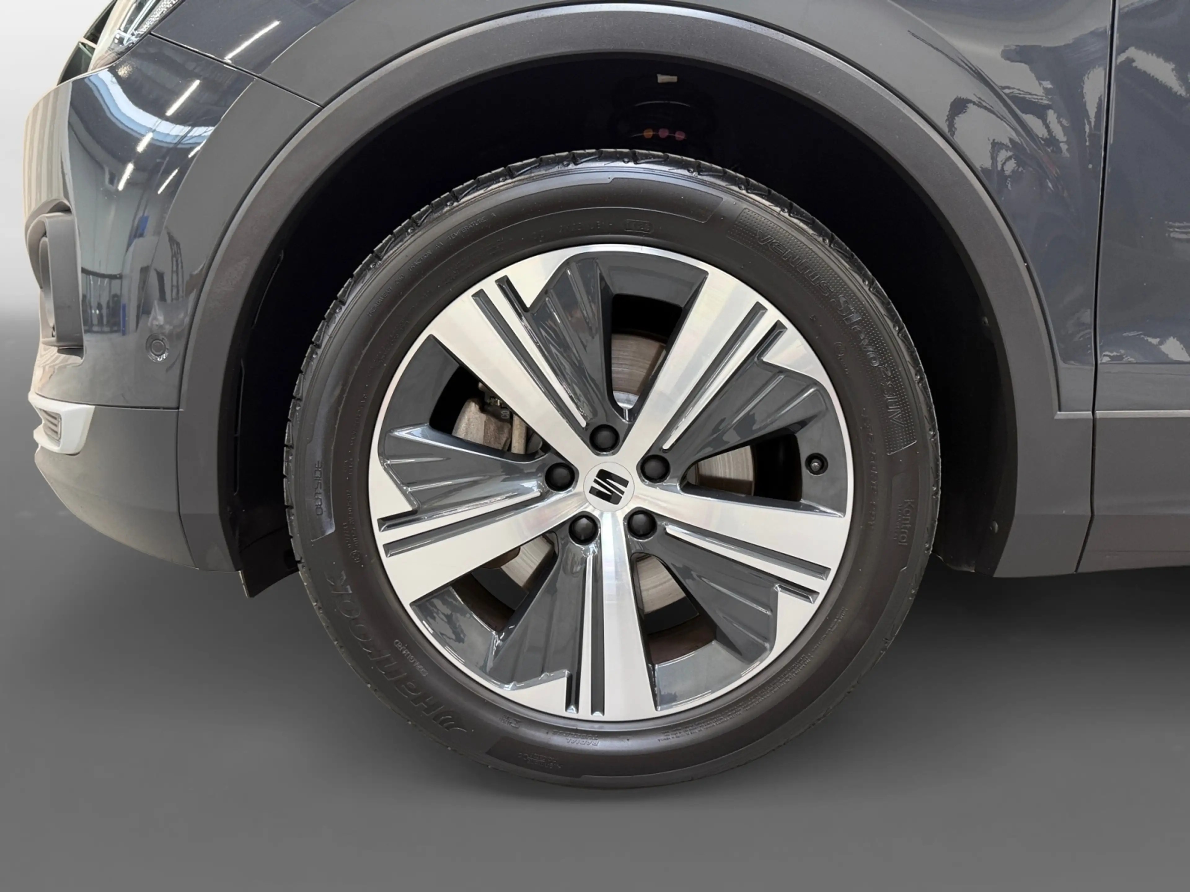 SEAT Tarraco 1.4 TSI e-Hybrid PHEV Xperience Business Intense I — photo 14
