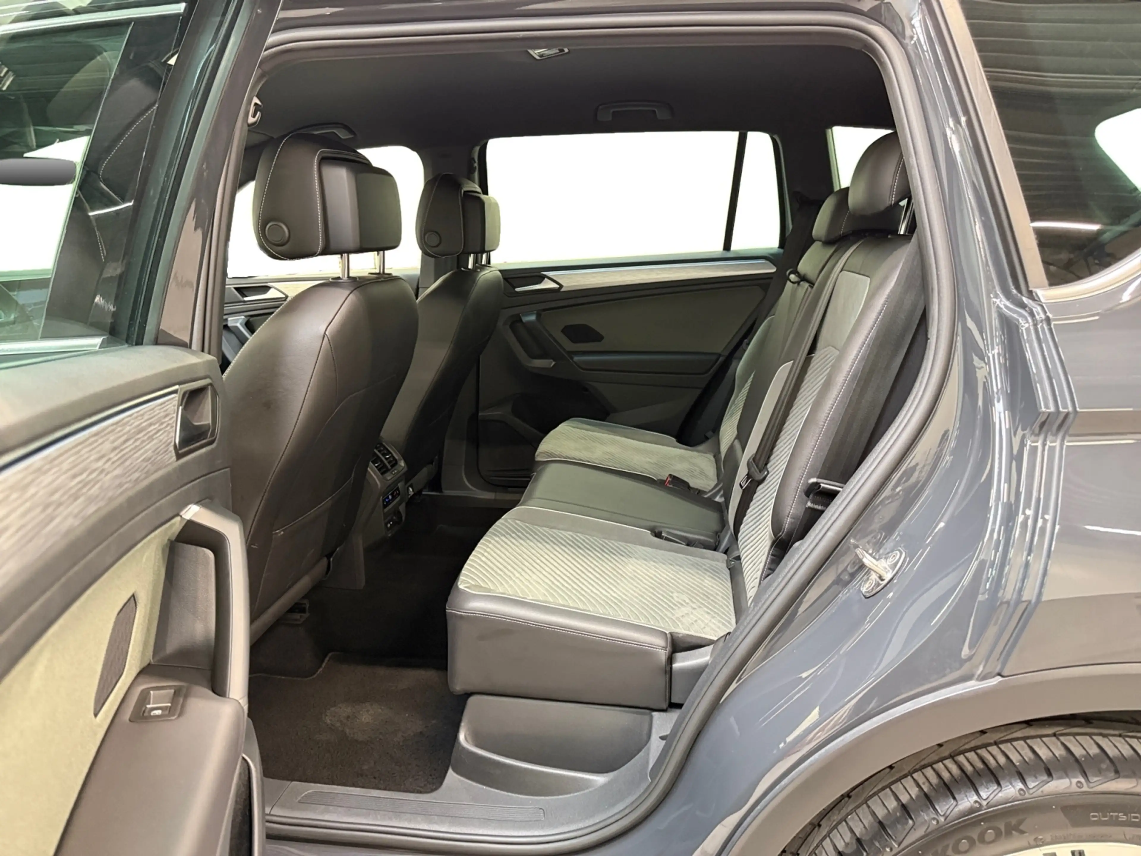 SEAT Tarraco 1.4 TSI e-Hybrid PHEV Xperience Business Intense I — photo 13