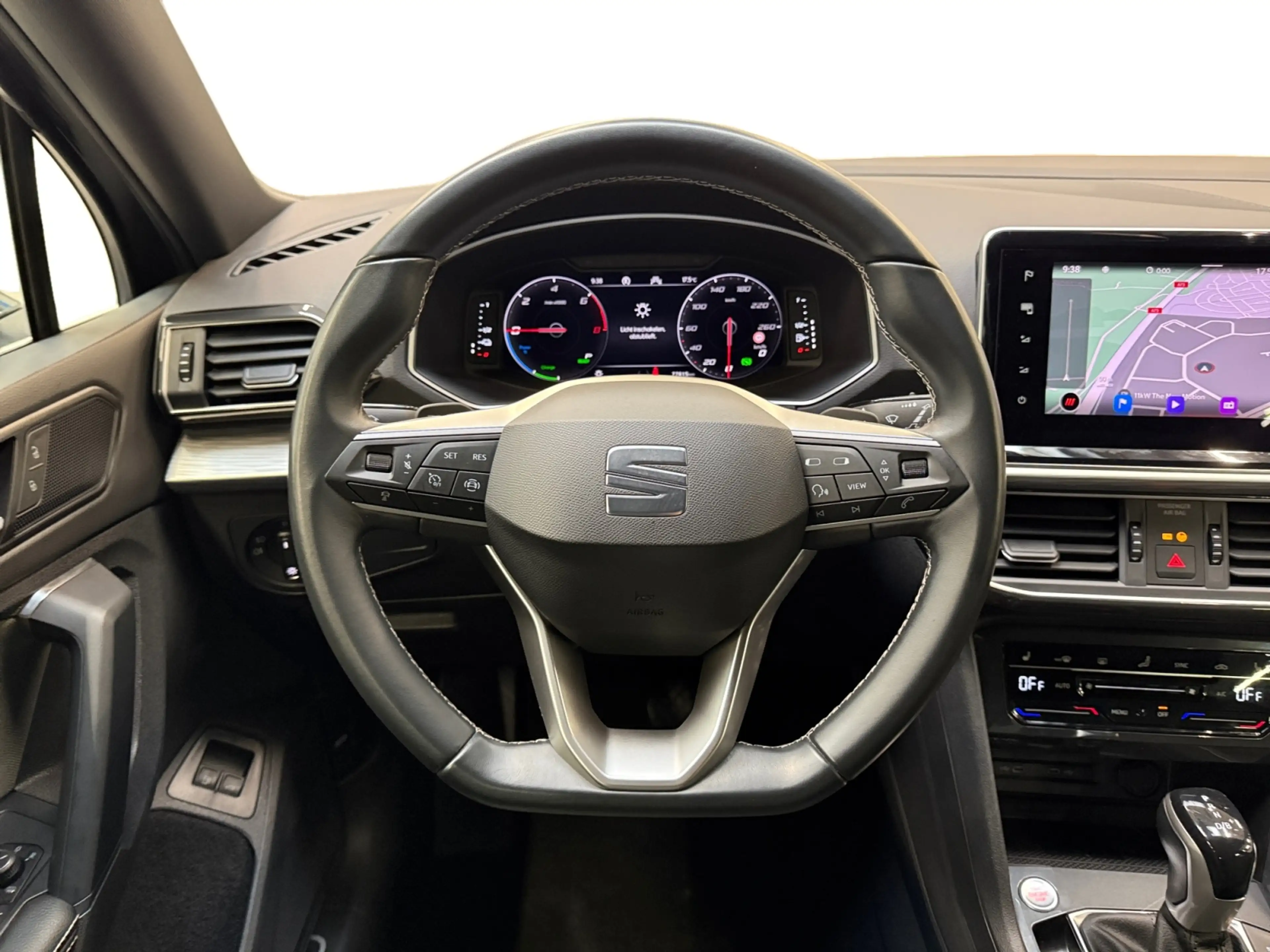 SEAT Tarraco 1.4 TSI e-Hybrid PHEV Xperience Business Intense I — photo 12