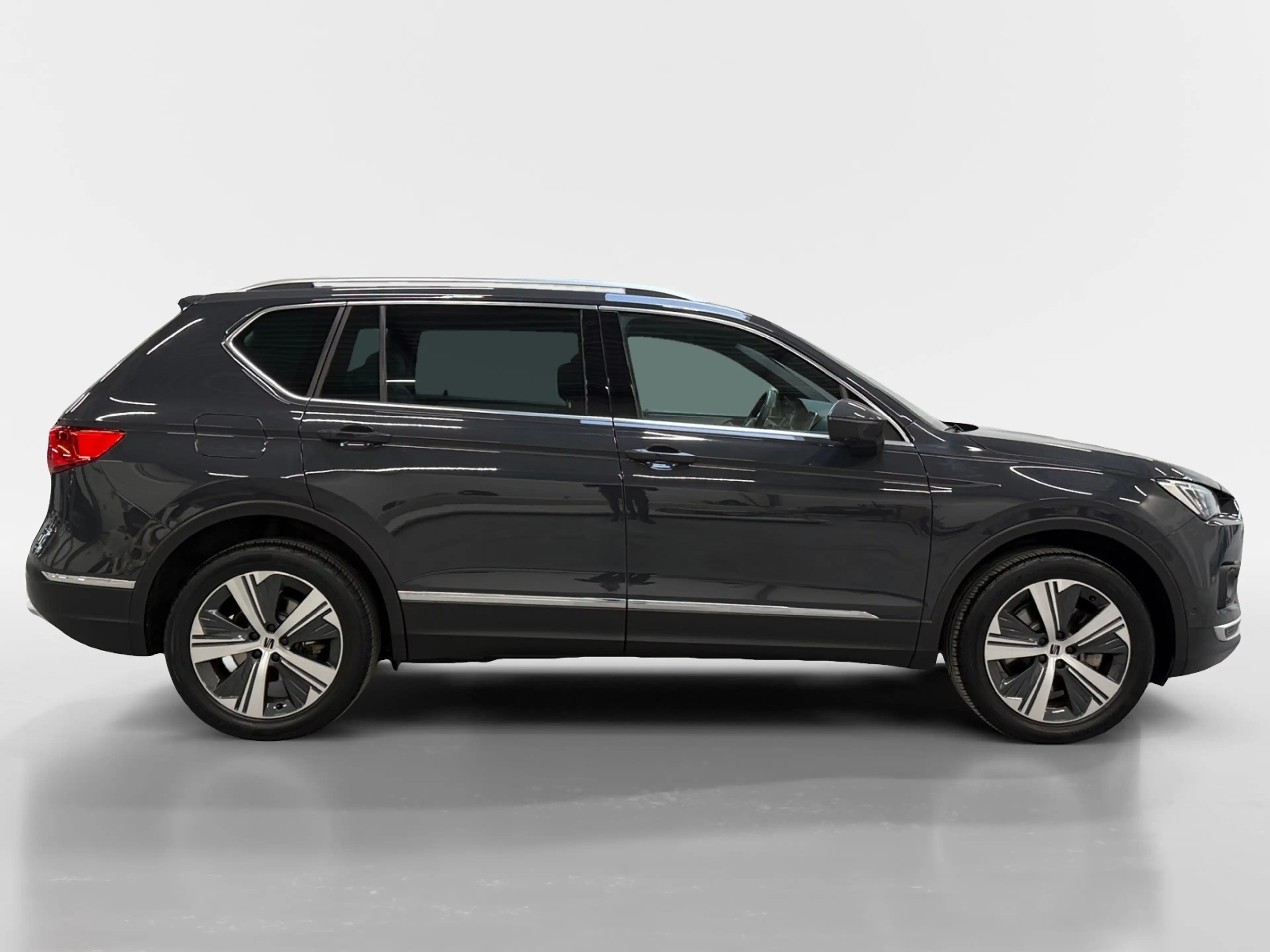 SEAT Tarraco 1.4 TSI e-Hybrid PHEV Xperience Business Intense I — photo 7