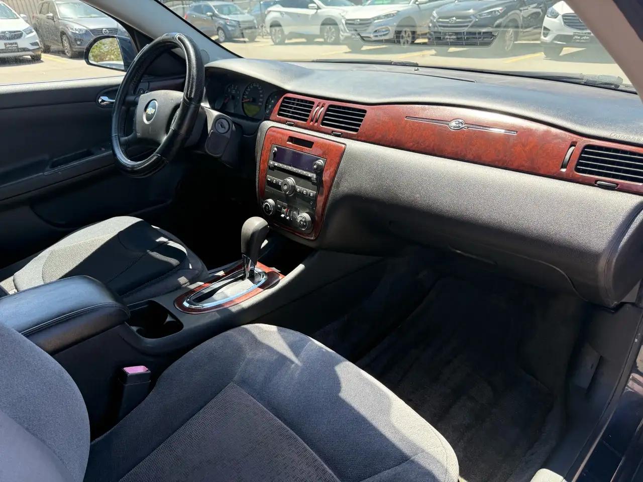 Chevrolet Impala снимка Chevrolet Impala