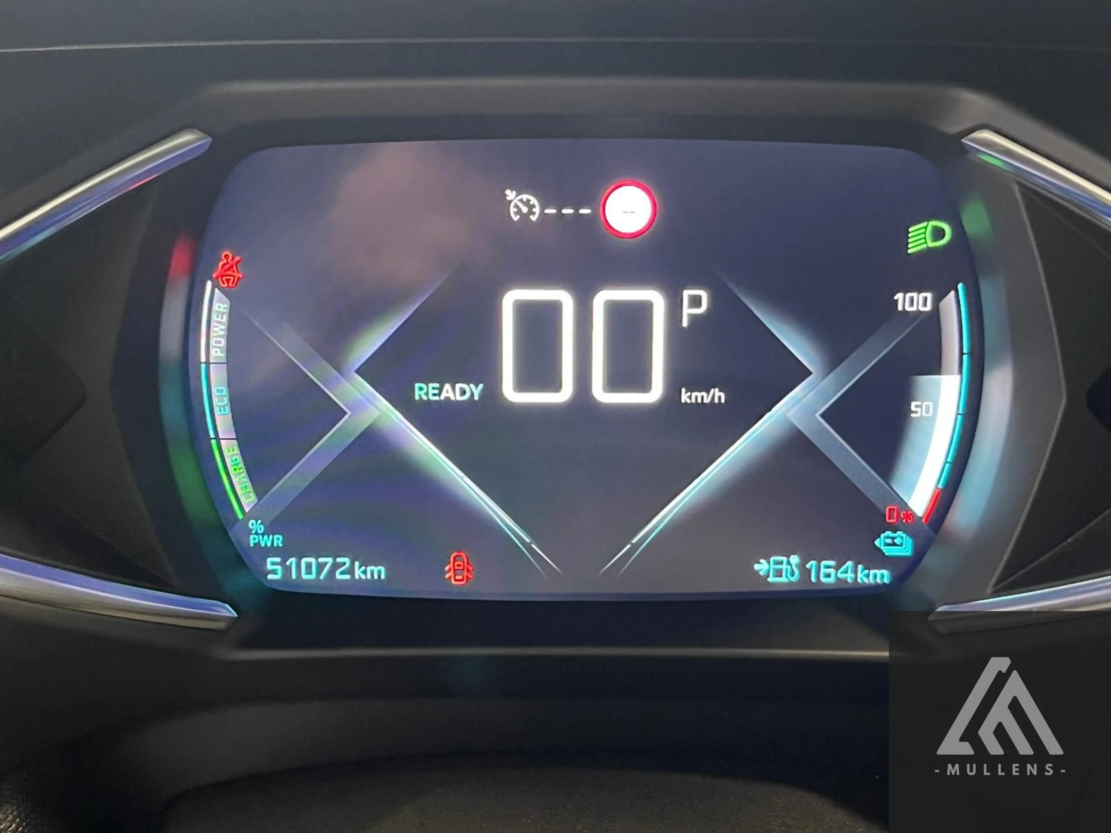 DS Automobiles DS 3 Crossback E-Tense Performance Line+ — photo 10