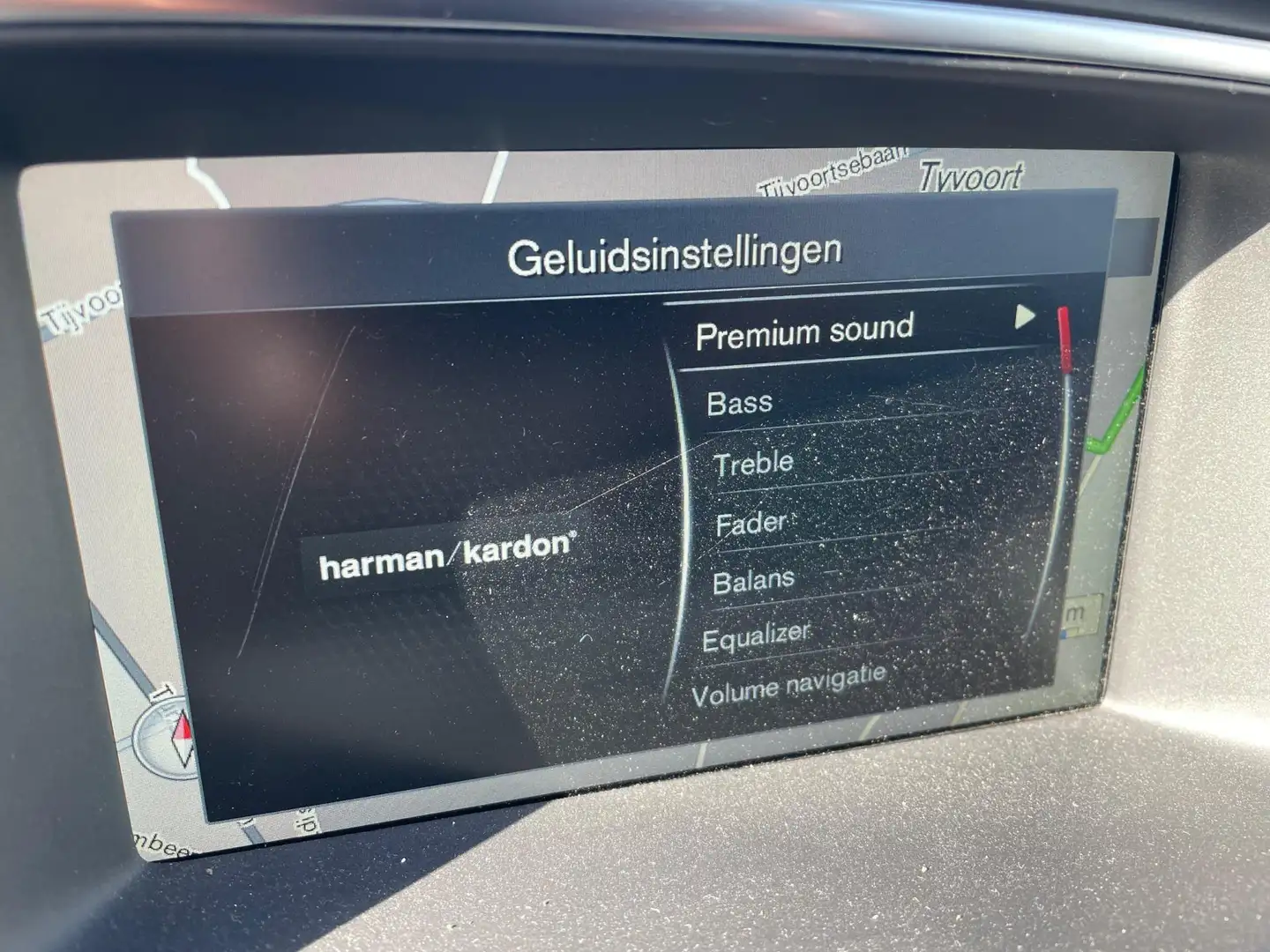 Volvo V40 2.0 D2 Summum Business Harman Kardon Grijs - 2