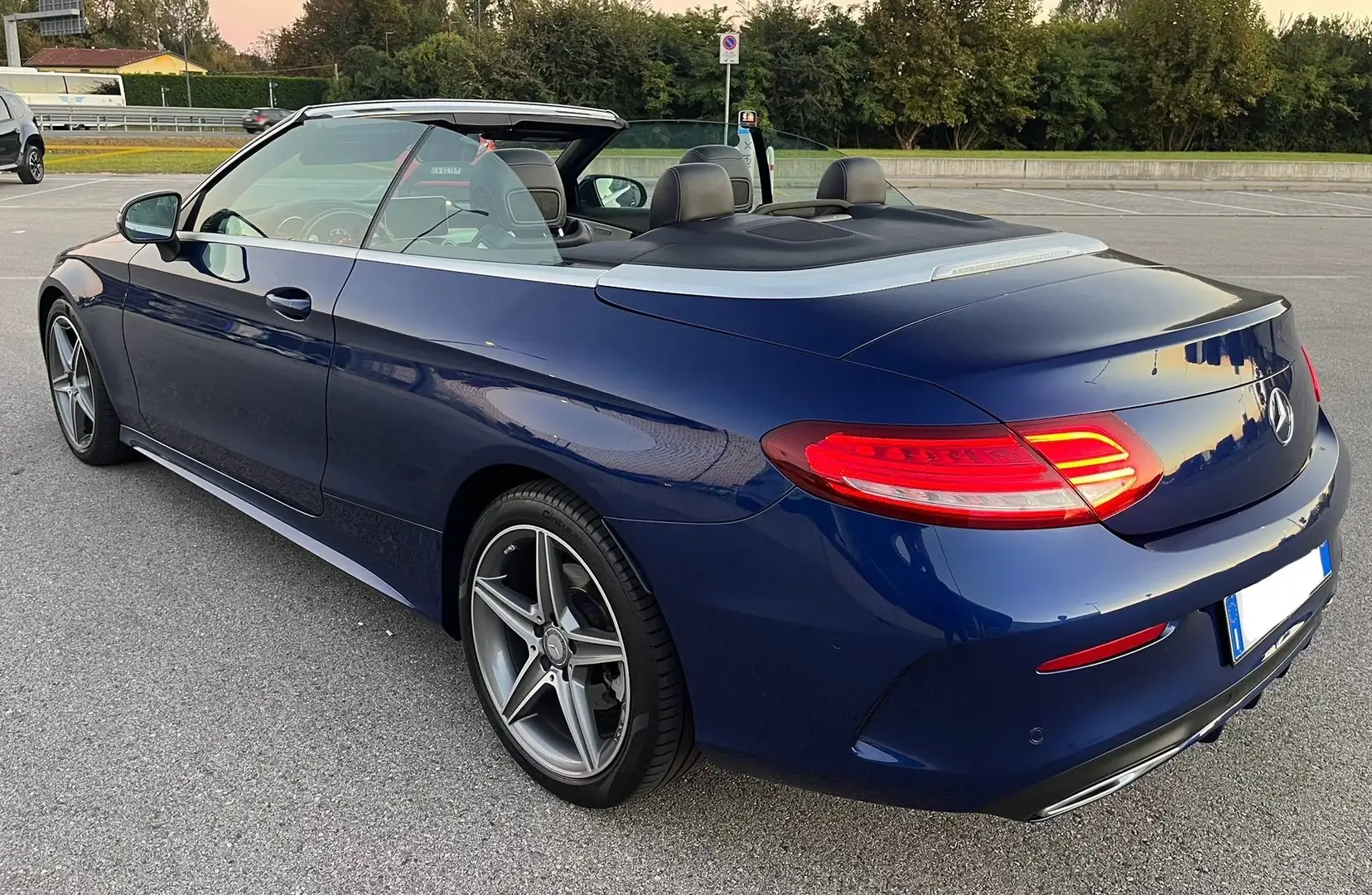 Mercedes-Benz C 250 Cabrio d Premium Plus Amg - 2