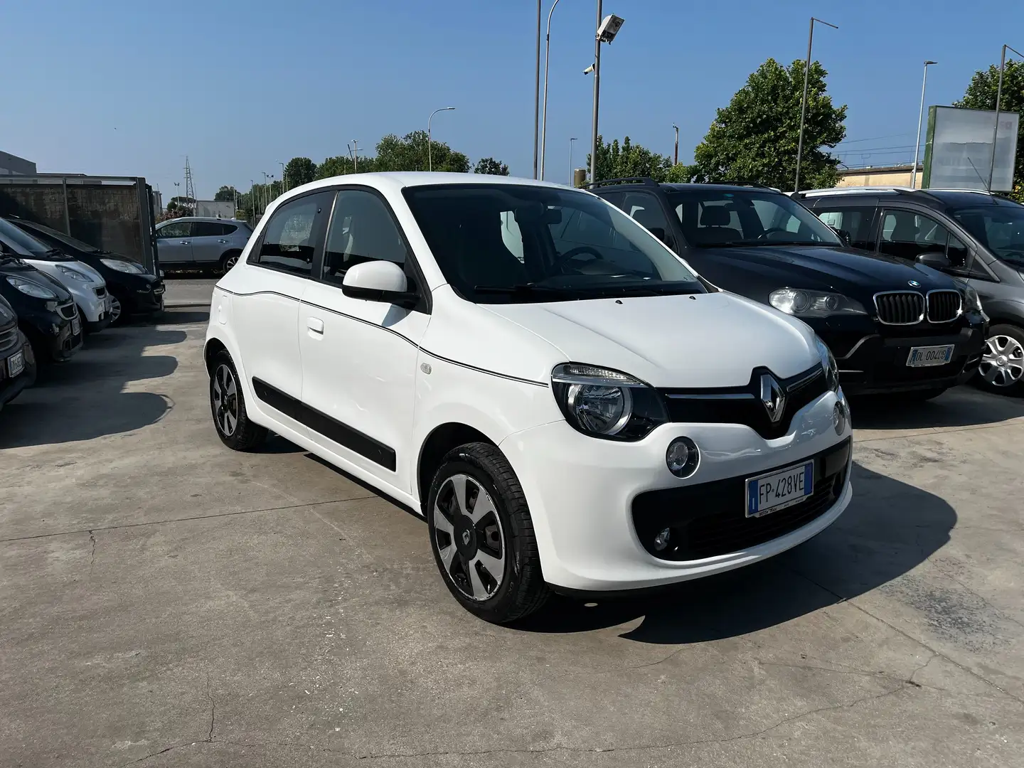 Renault Twingo 1.0 sce Lovely 69cv edc Weiß - 1