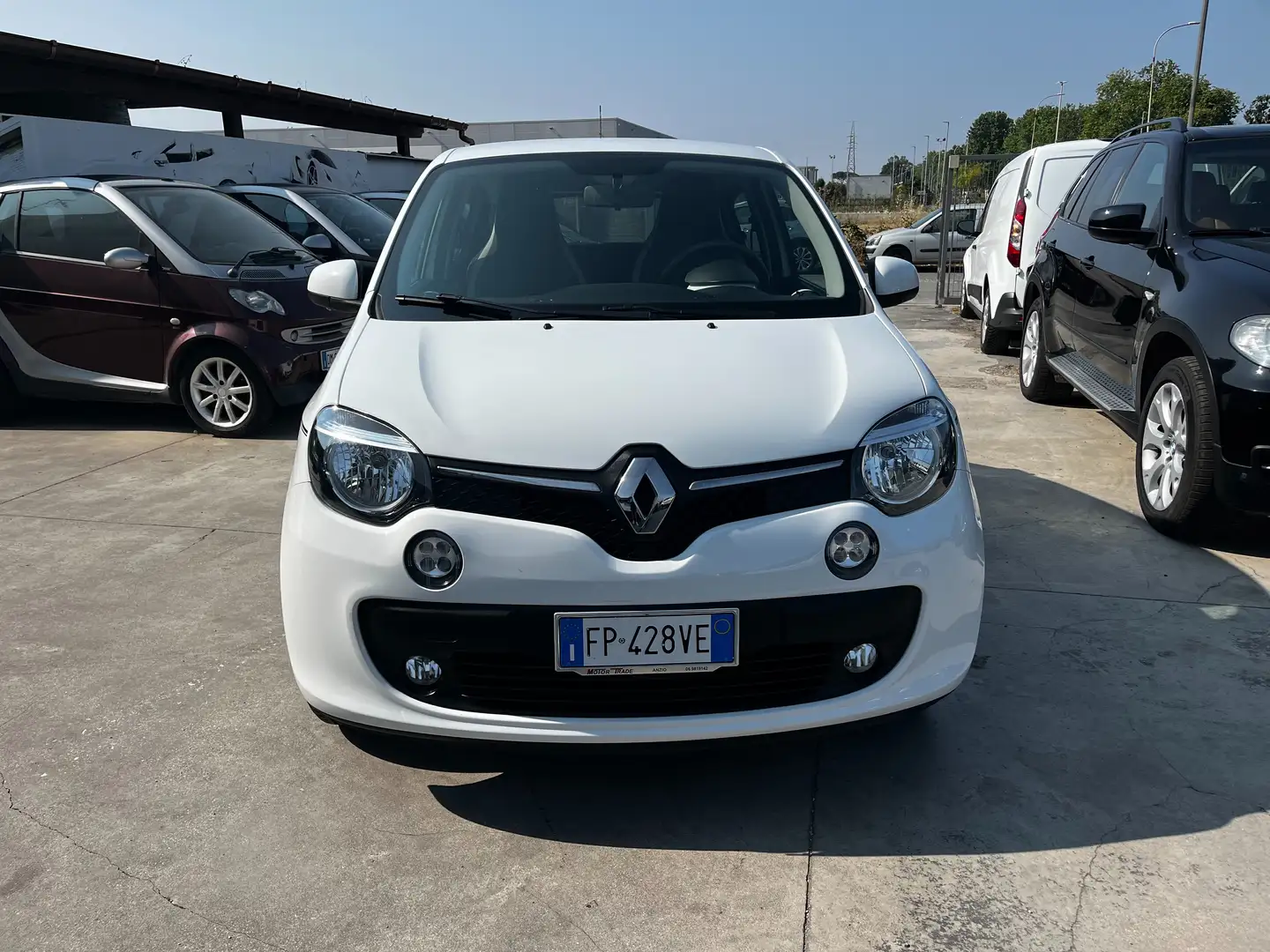 Renault Twingo 1.0 sce Lovely 69cv edc Weiß - 2