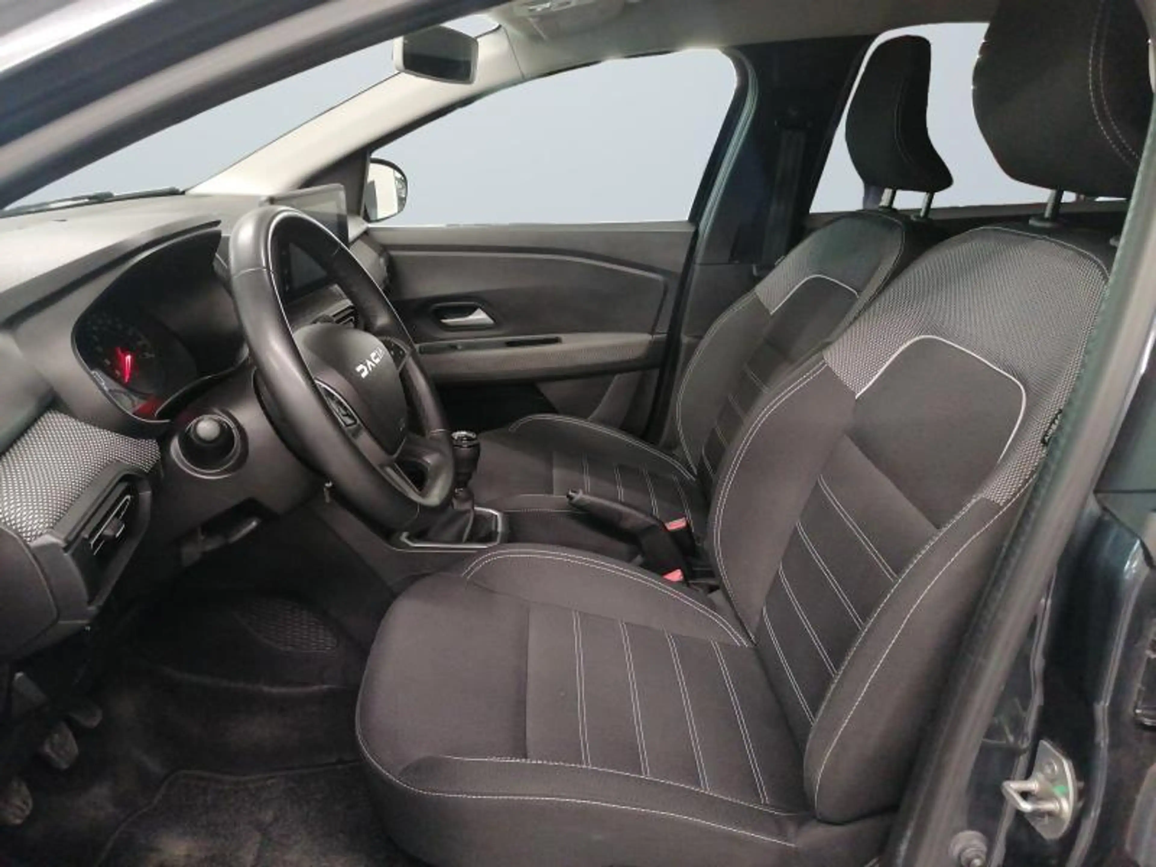 Dacia Jogger Expression 7 pl. — photo 14