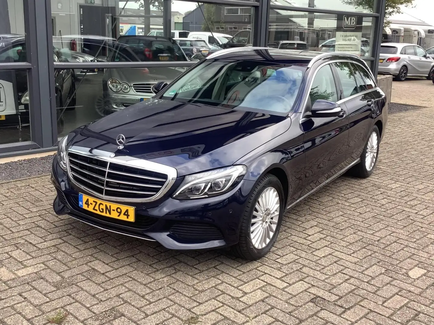 Mercedes-Benz C 180 Estate Prestige cruise, navi, trekhaak, Bleu - 2