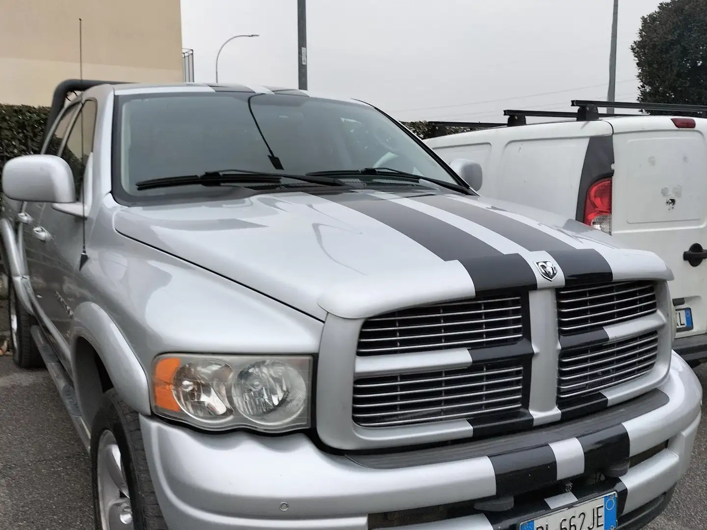Dodge RAM 1500 5,7 Hemy 349 CV GPL immatric. nuovo in Italia - 1