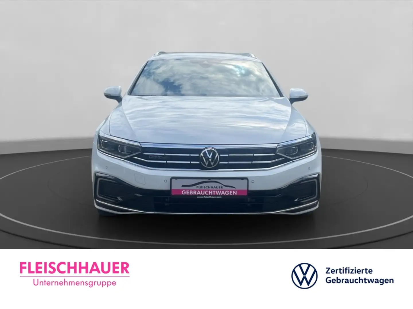 Volkswagen Passat Variant GTE 1.4 Hyb Standhz AHK Matrix-LED Weiß - 2