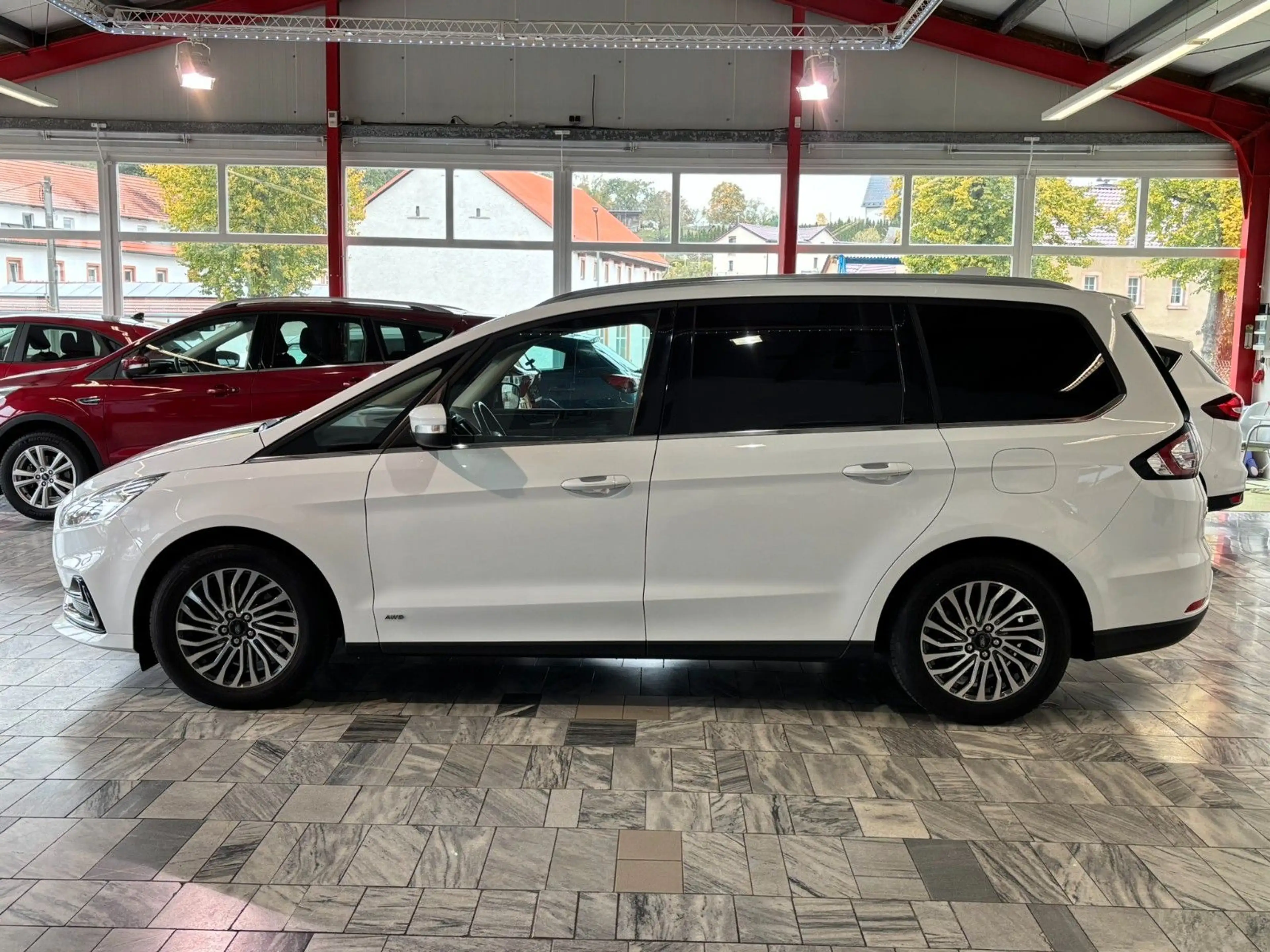 Ford Galaxy Titanium AWD AHK 7-Sitze LED 190PS — photo 2