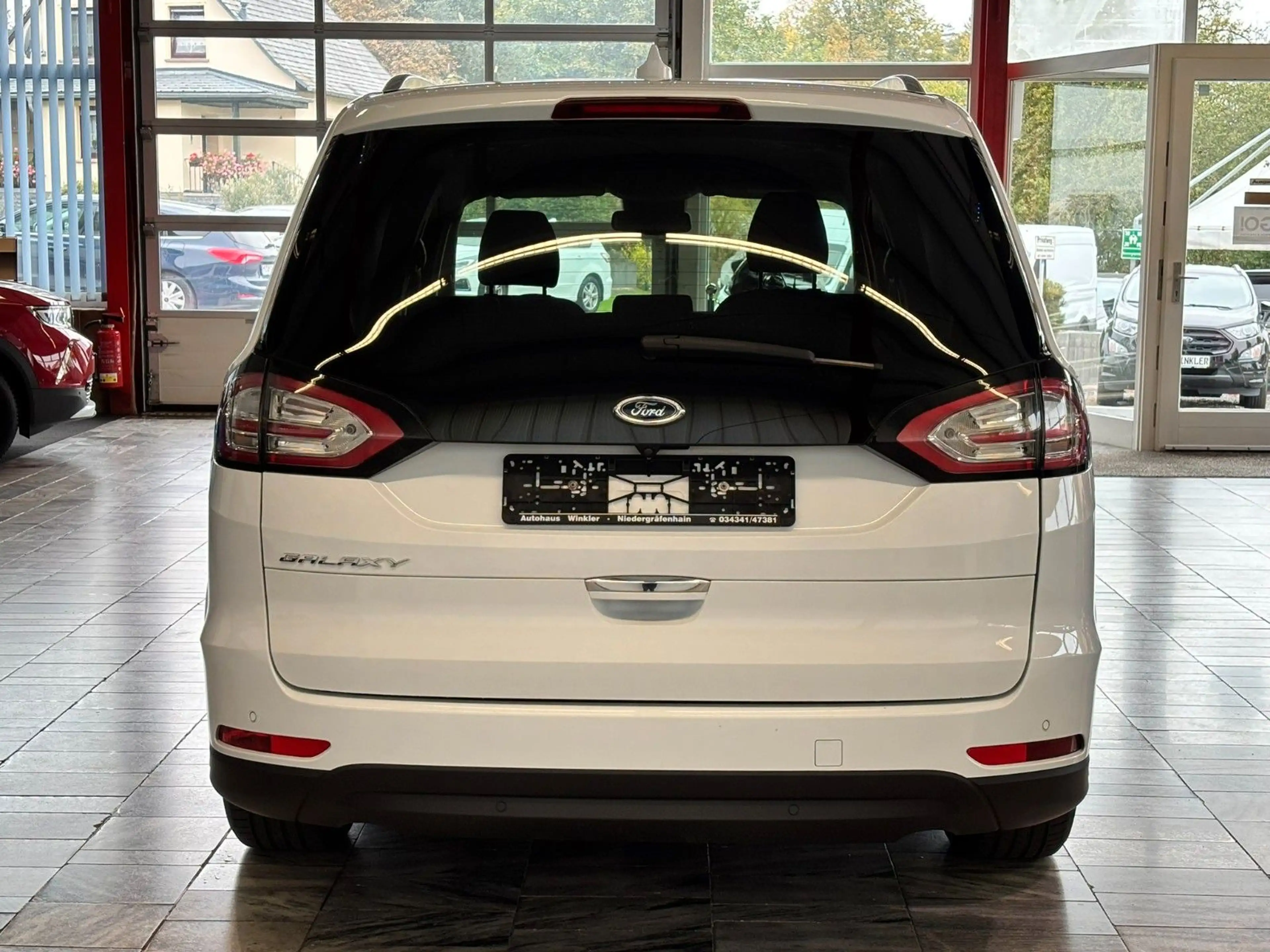 Ford Galaxy Titanium AWD AHK 7-Sitze LED 190PS — photo 4