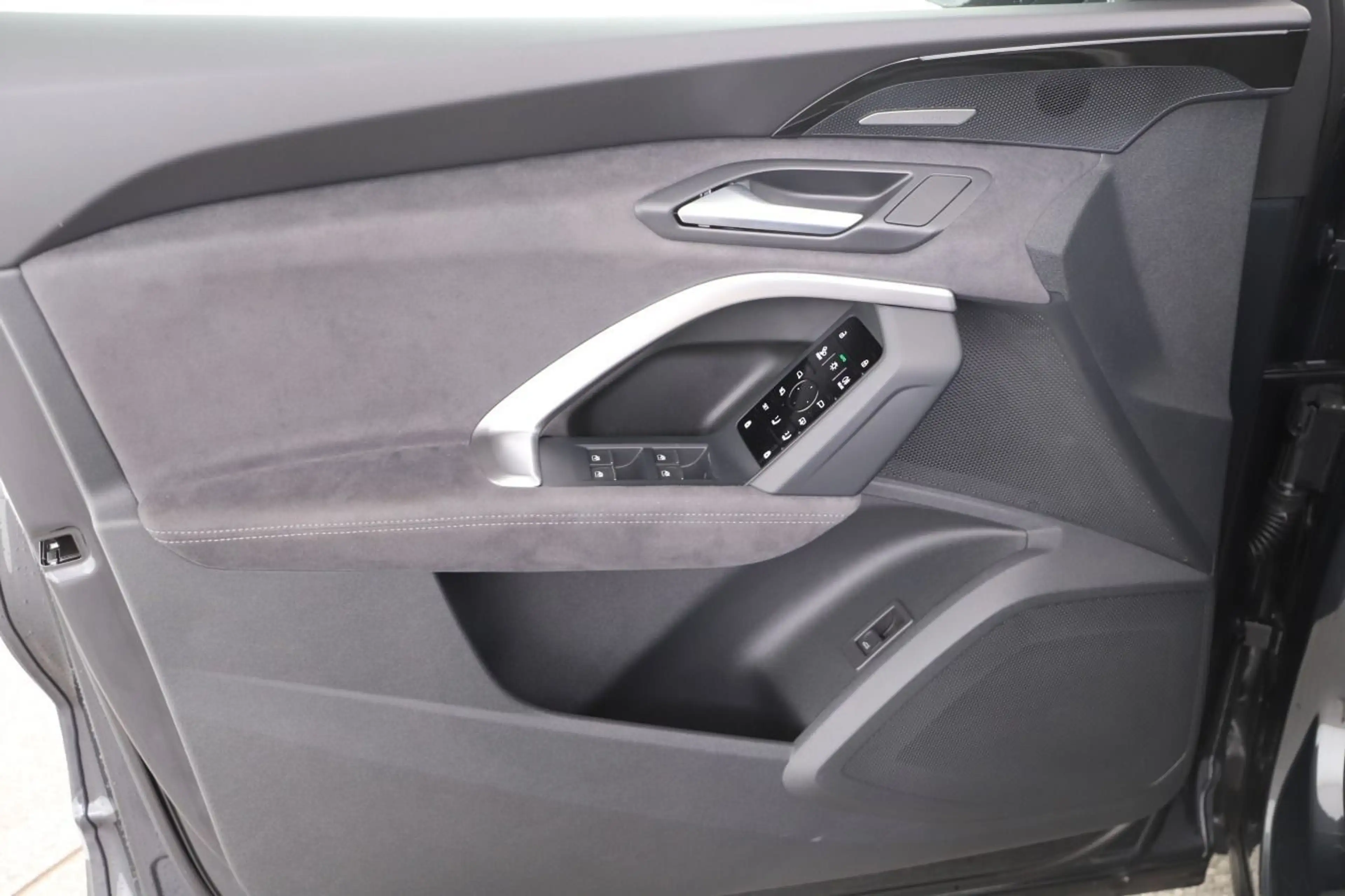 Audi SQ5 3.0 TFSI Q S tronic LED+/Luft/ACC/Standhzg./ — photo 15