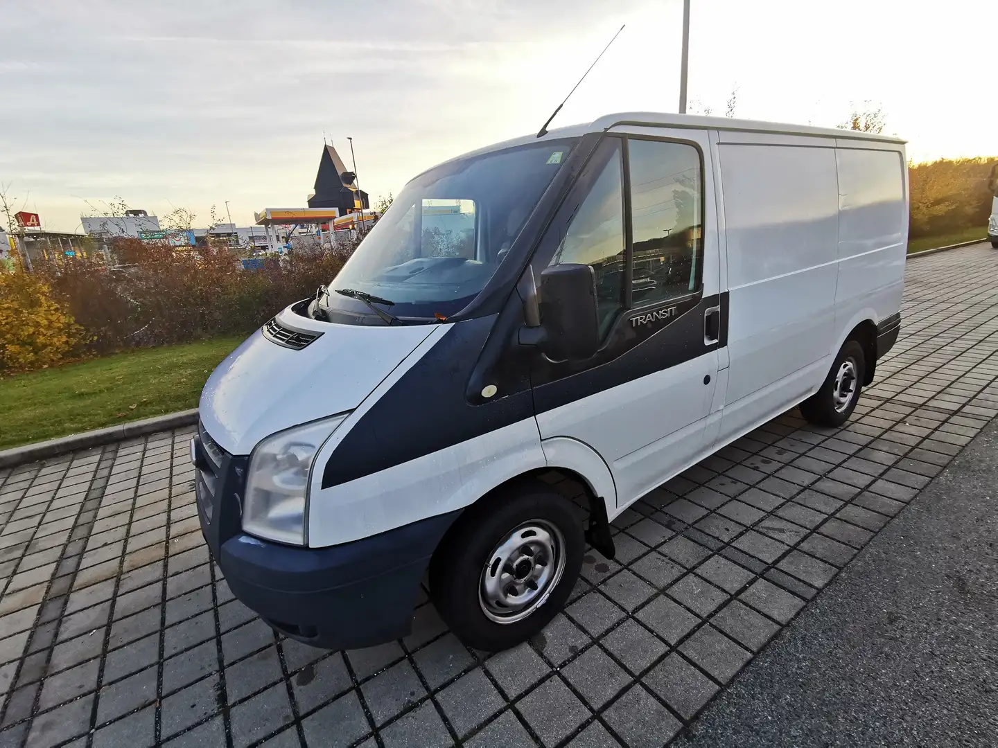 Ford Transit 2,2 FAE6 Weiß - 2