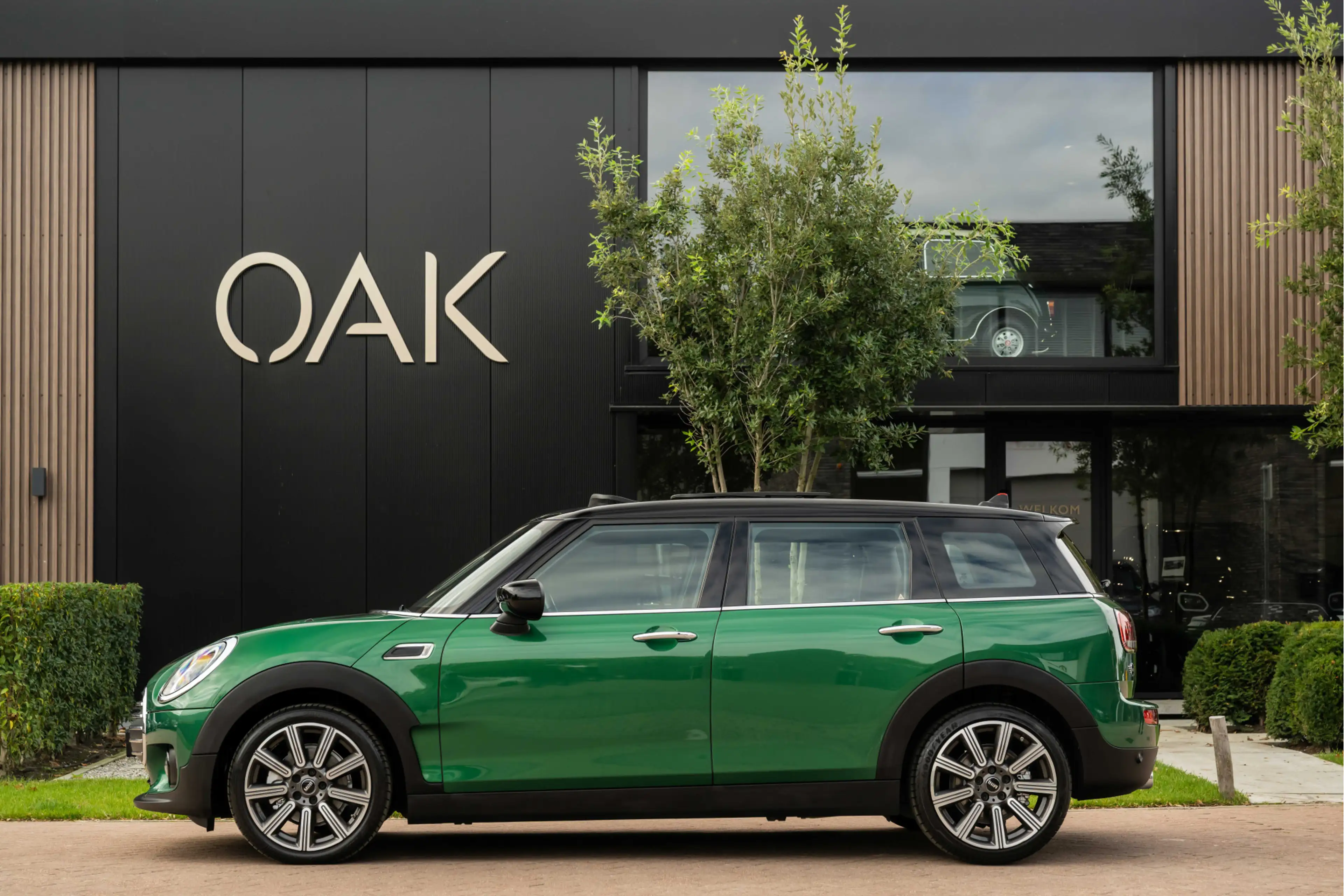 MINI Cooper Clubman 1.5 Aut. | Navigatie | Panorama | Chester Leder |