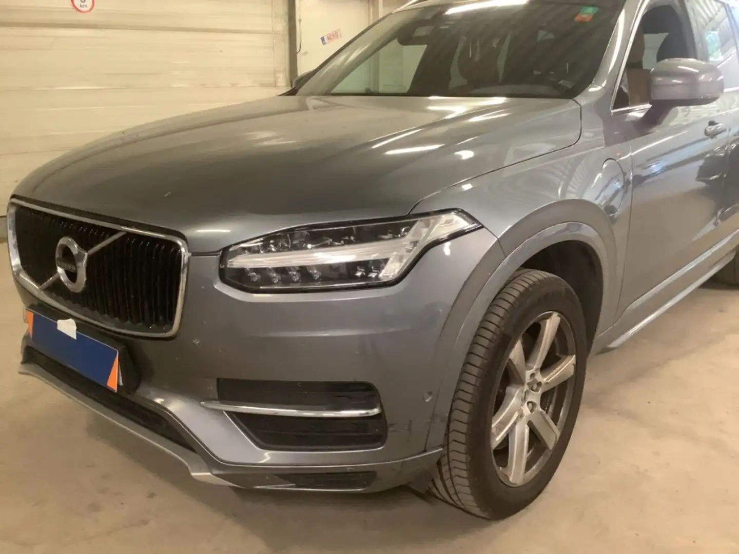 Volvo XC90 T8 Twin Momentum AWD 407 Gris - 2
