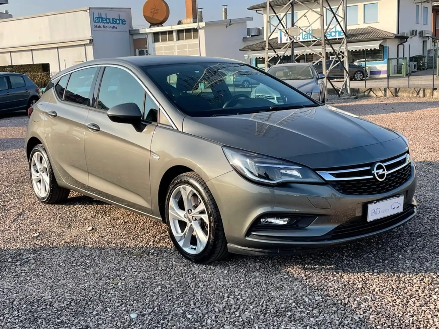 Opel Astra 1.6 CDTi 136CV aut. 5 porte Dynamic Gris - 1