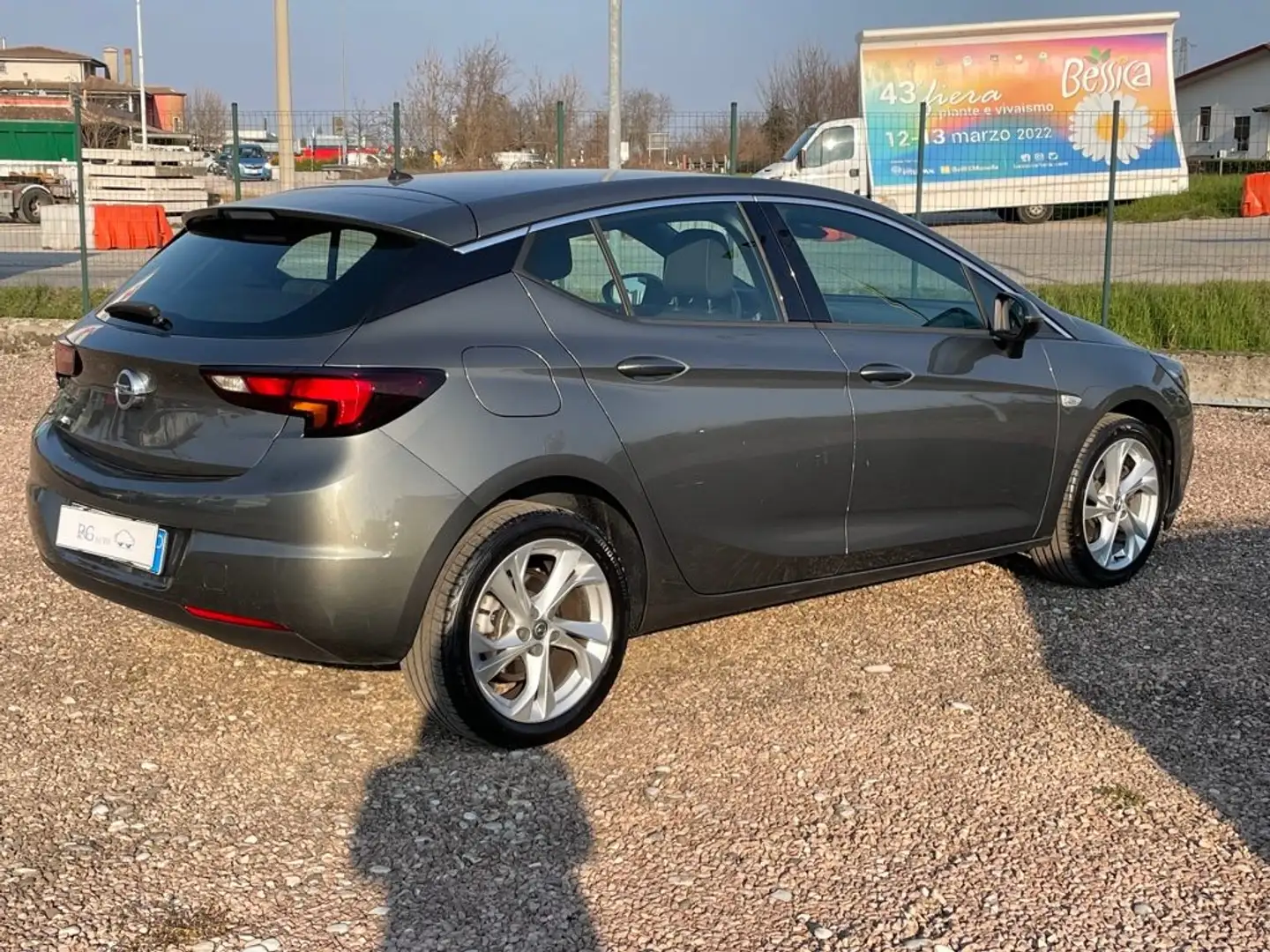 Opel Astra 1.6 CDTi 136CV aut. 5 porte Dynamic Gris - 2