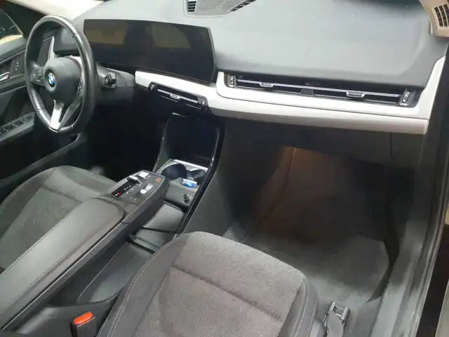 BMW X1 view 9