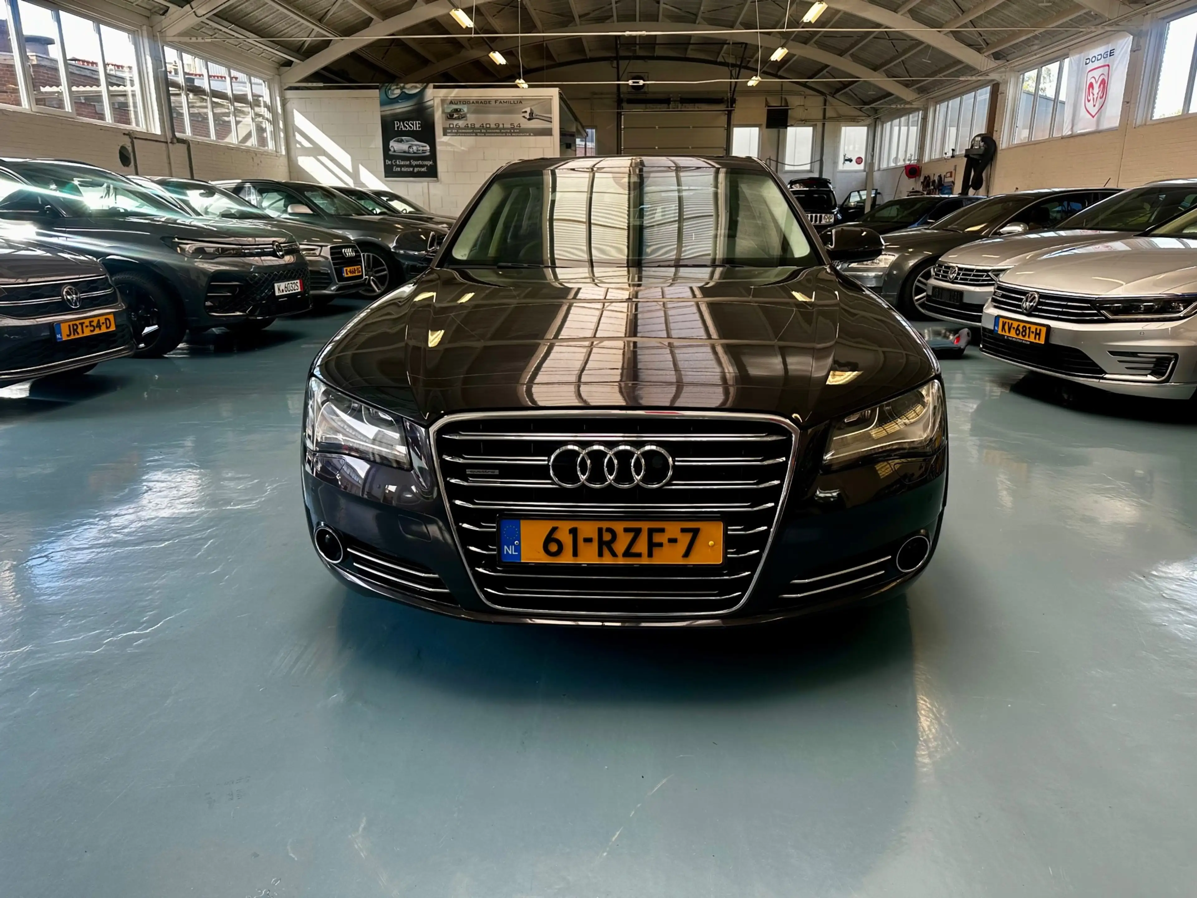 Audi A8 4.2 FSI quattro Pro Line+ — photo 8