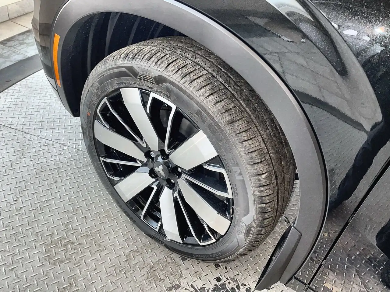 Mitsubishi Outlander снимка Mitsubishi Outlander