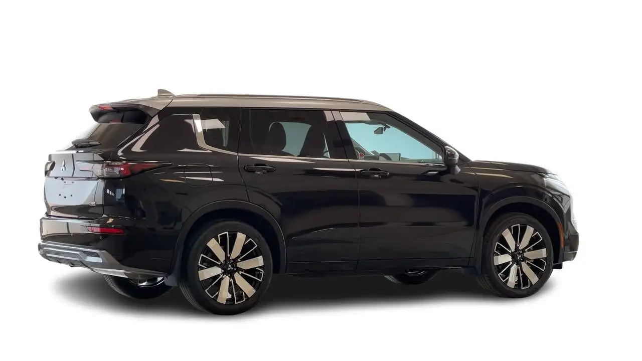 Mitsubishi Outlander снимка Mitsubishi Outlander