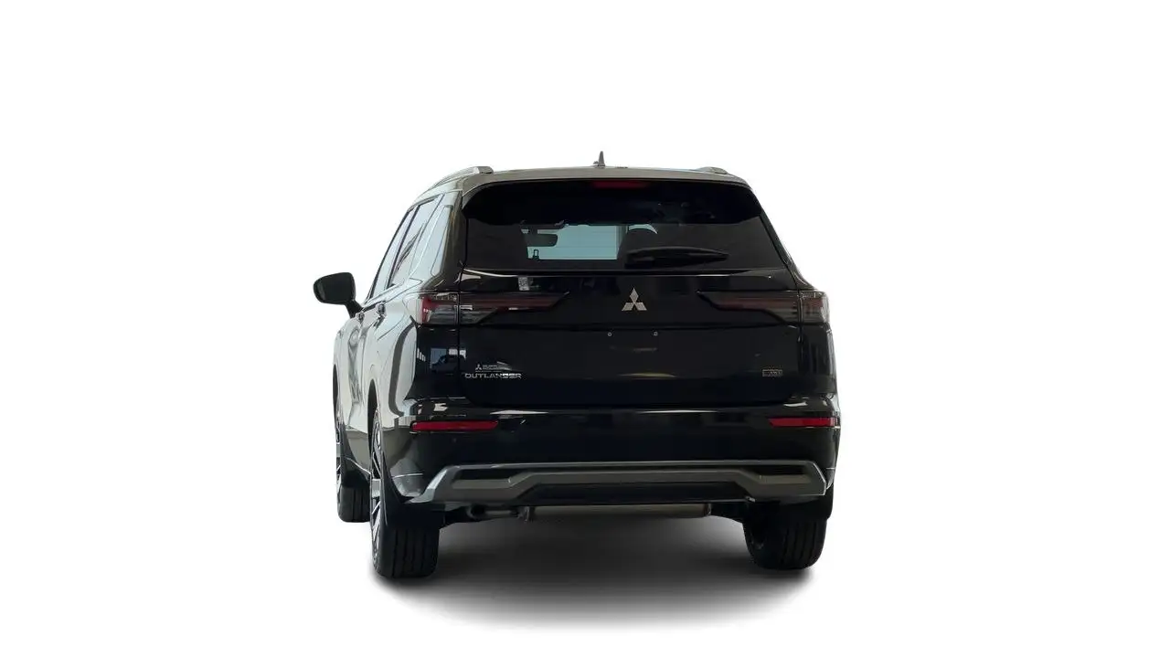Mitsubishi Outlander снимка Mitsubishi Outlander