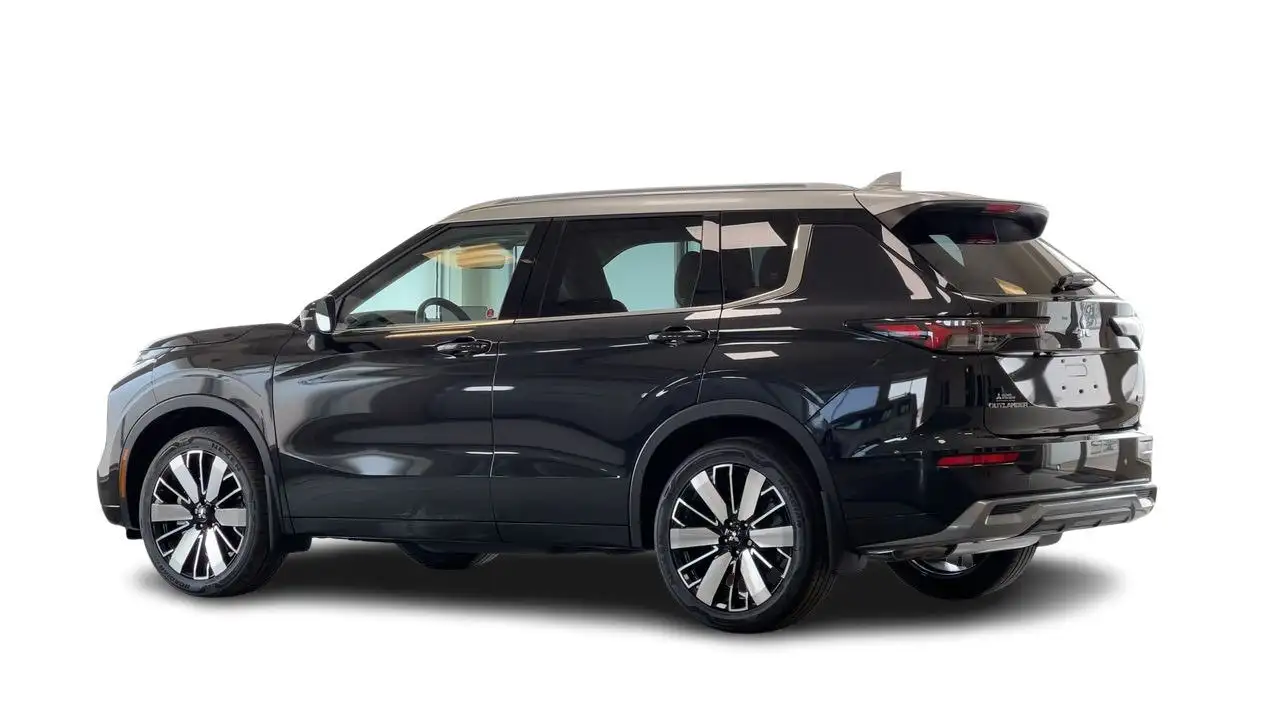 Mitsubishi Outlander снимка Mitsubishi Outlander