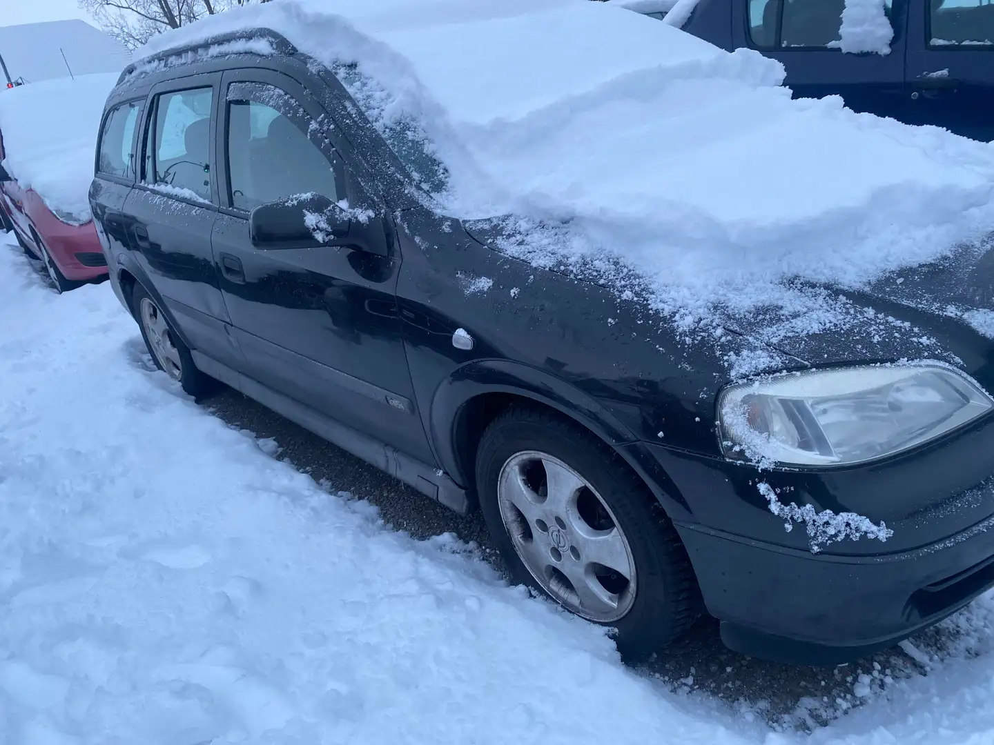Opel Astra Astra 1.6 Caravan TÜV AU NEU Schwarz - 2
