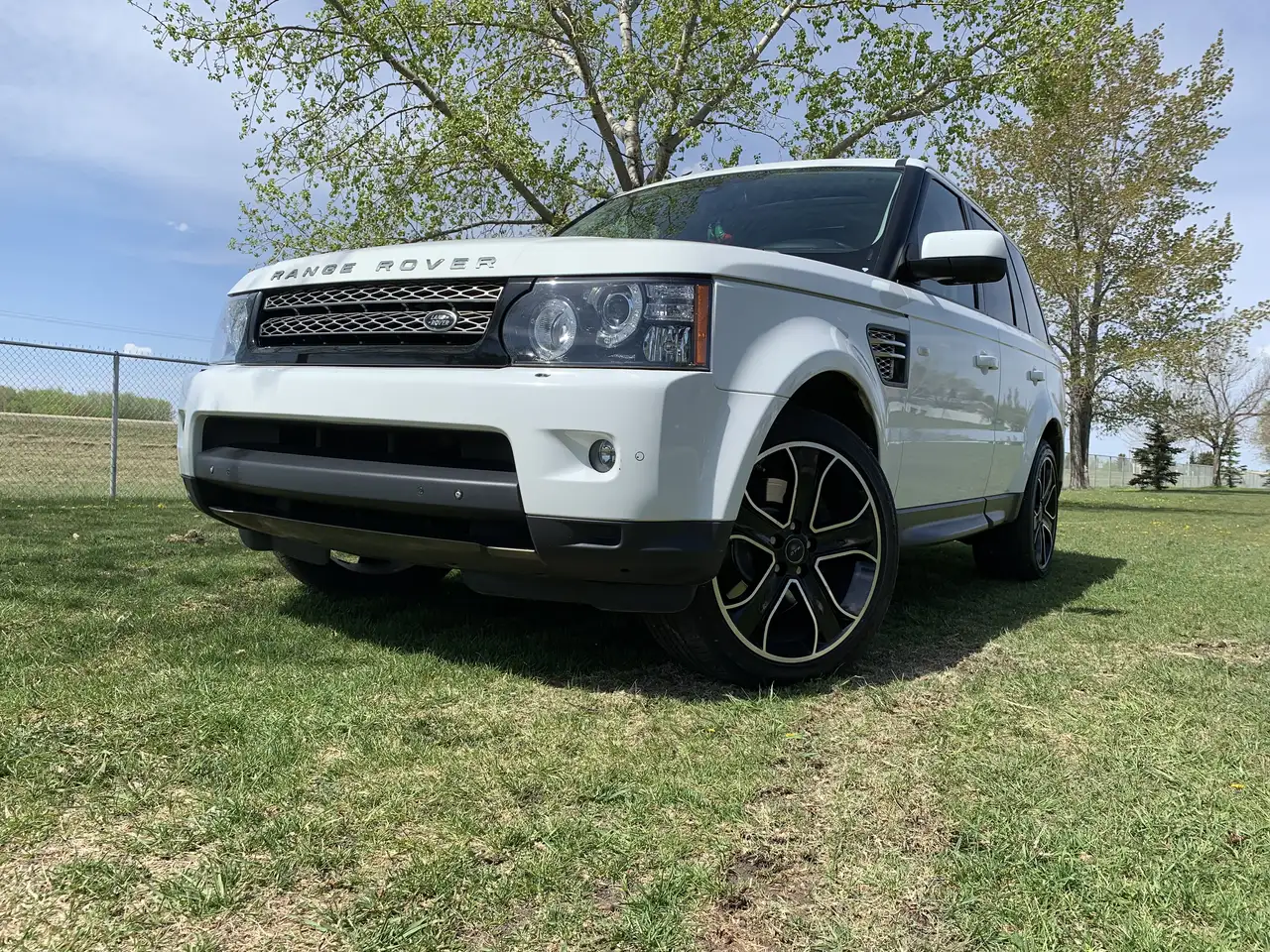 Land Rover Range Rover Sport снимка Land Rover Range Rover Sport