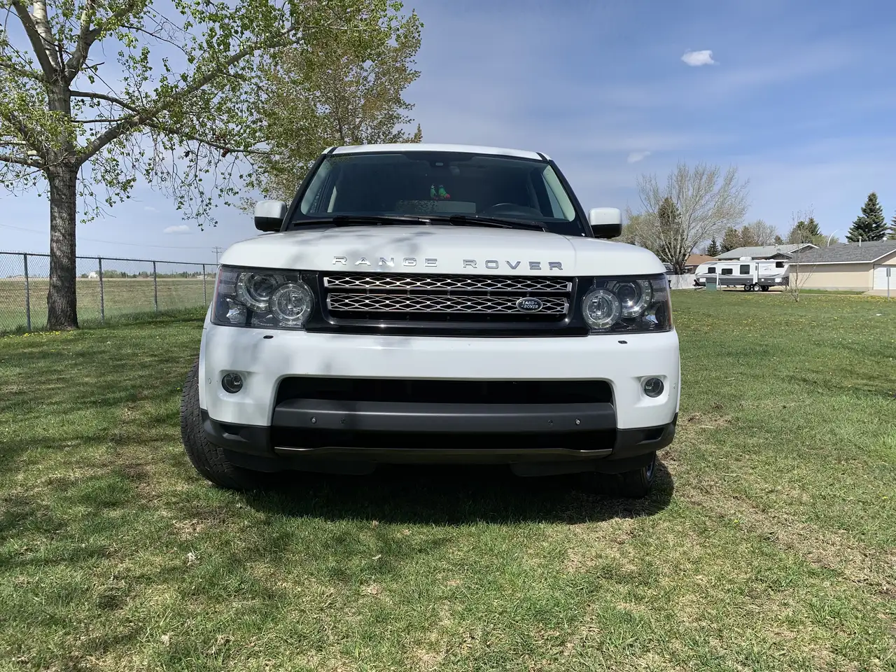 Land Rover Range Rover Sport снимка Land Rover Range Rover Sport