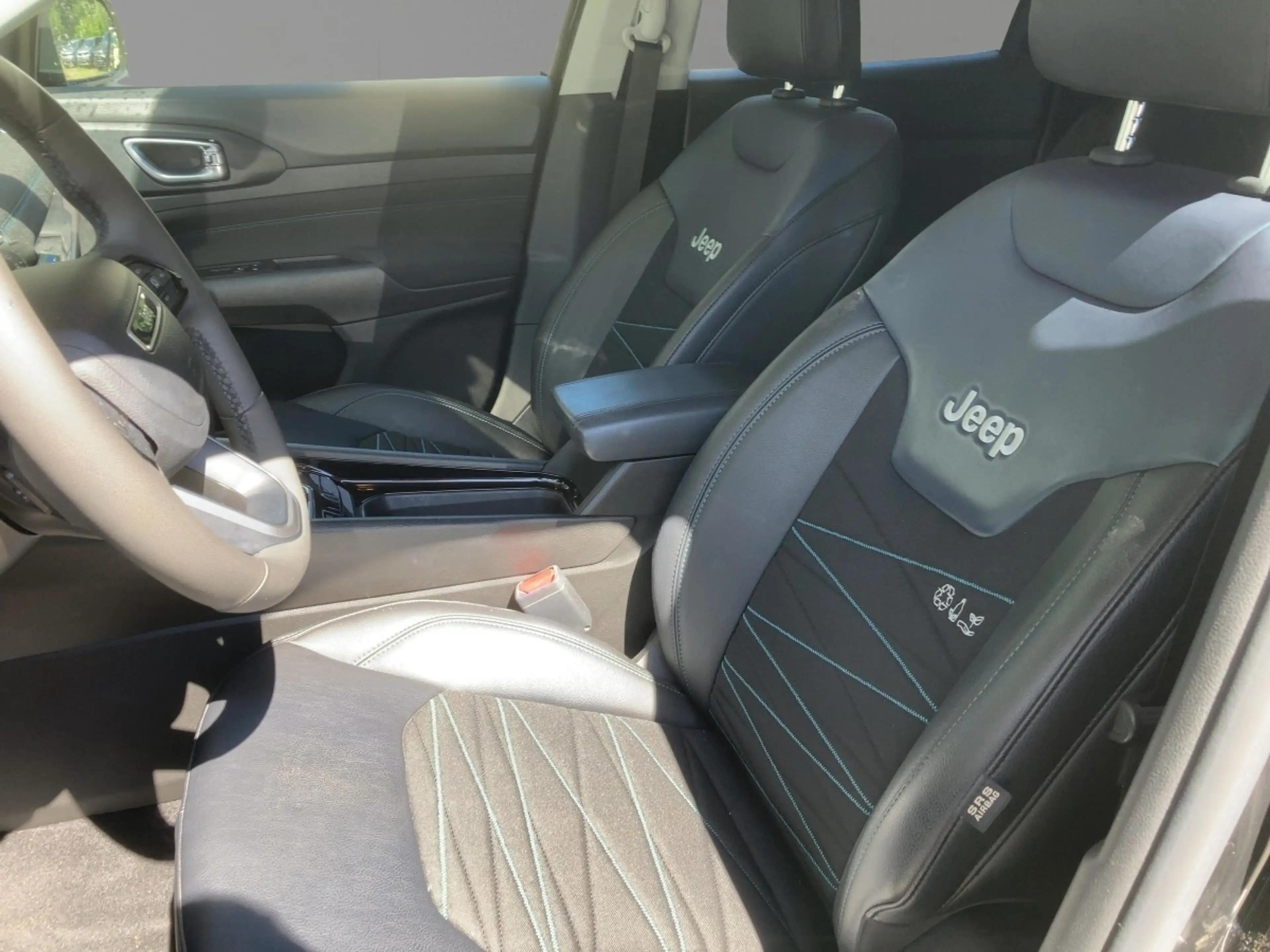 Jeep Compass PHEV + Upland *NAVI*KAMERA* — photo 7