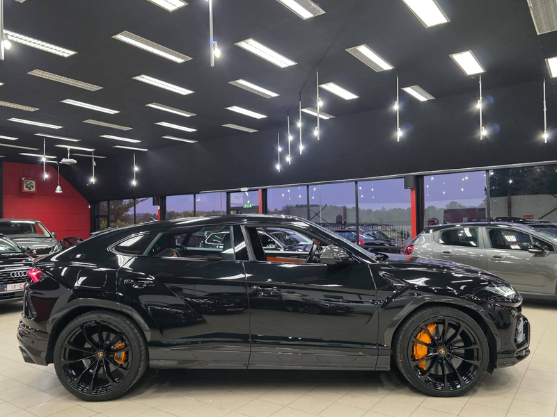 Lamborghini Urus Urus 4.0 BiTurbo V8 FULL EXT. CARBON/B&O** — photo 6