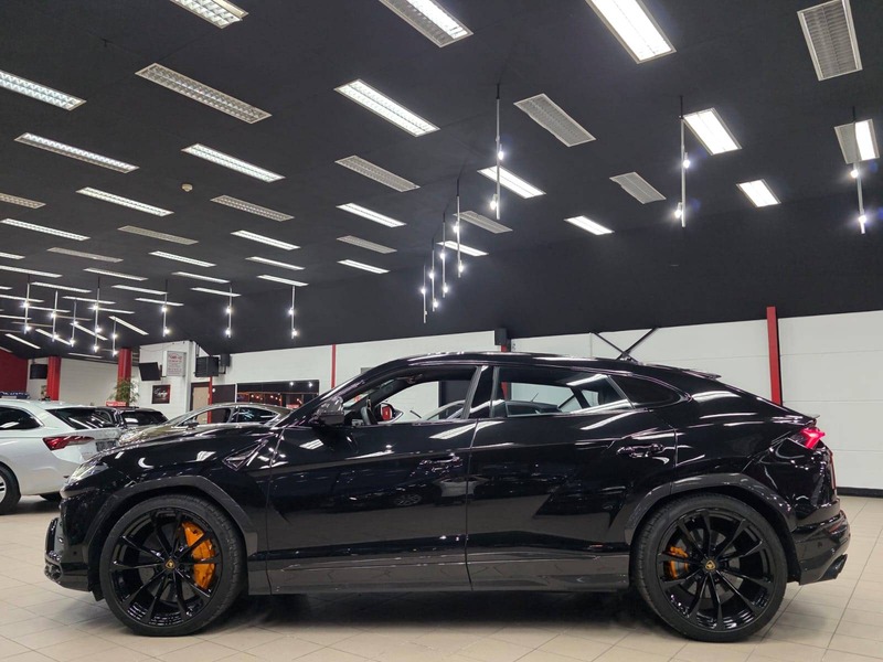 Lamborghini Urus Urus 4.0 BiTurbo V8 FULL EXT. CARBON/B&O** — photo 4