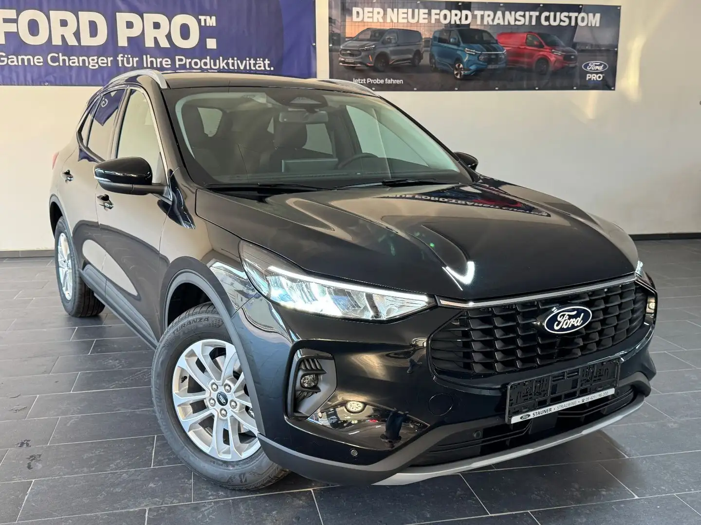 Ford Kuga 1.5 EcoBoost Titanium*NAVI*LED*KAMERA*SHZ* Schwarz - 2
