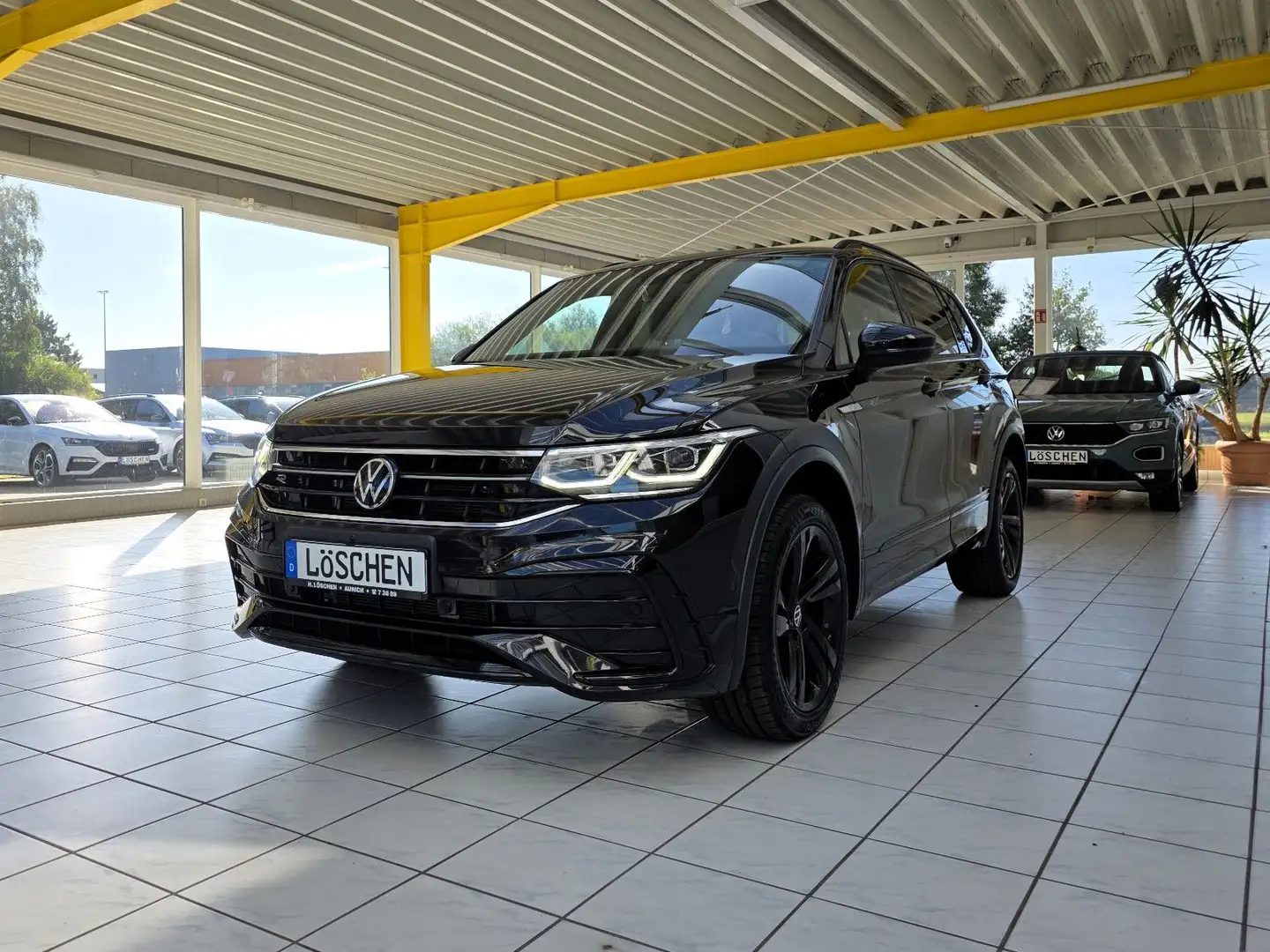 Volkswagen Tiguan Allspace R-Line 4Motion Black Style Pano Schwarz - 2