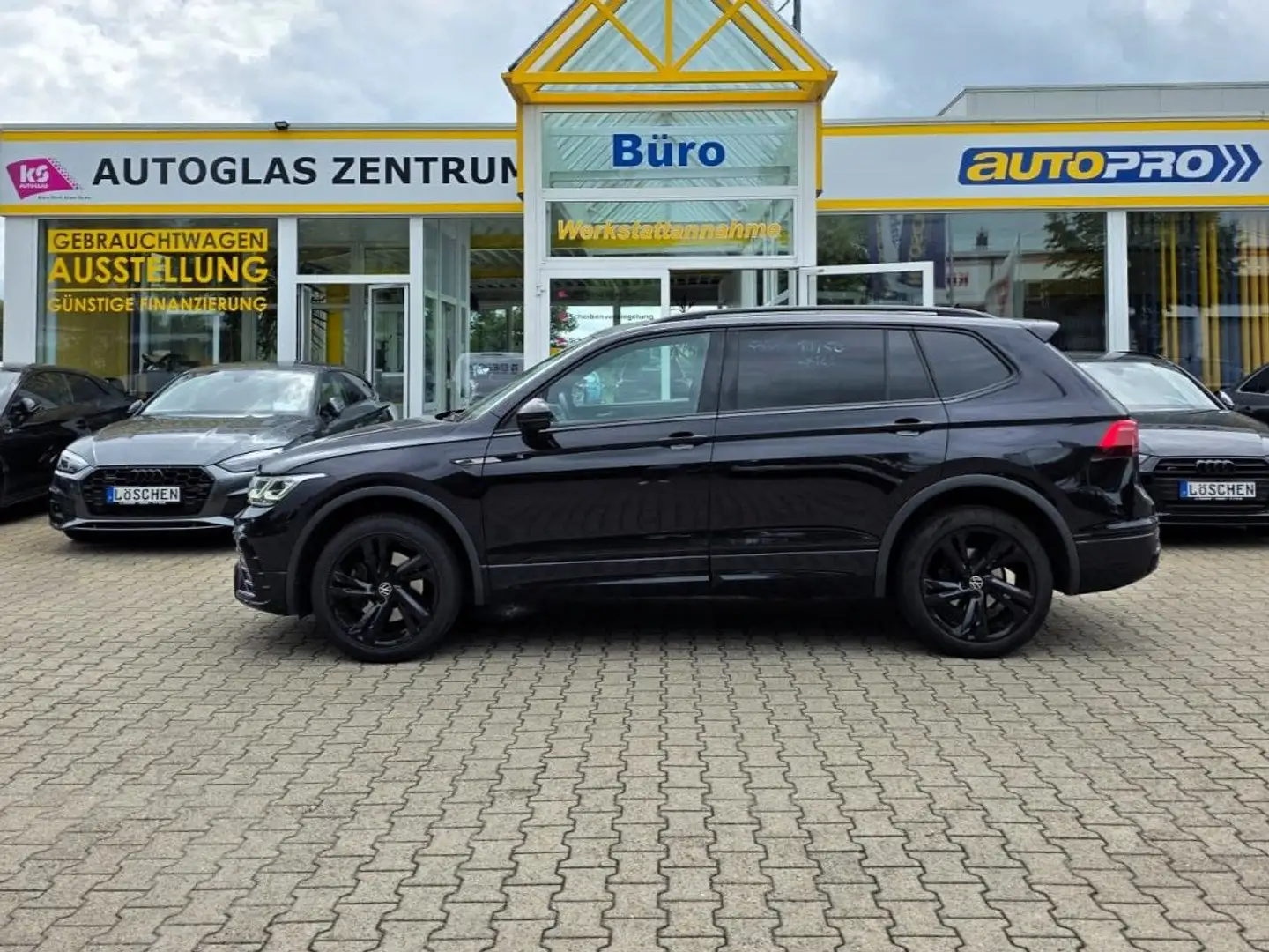 Volkswagen Tiguan Allspace R-Line 4Motion Black Style Pano Negro - 1