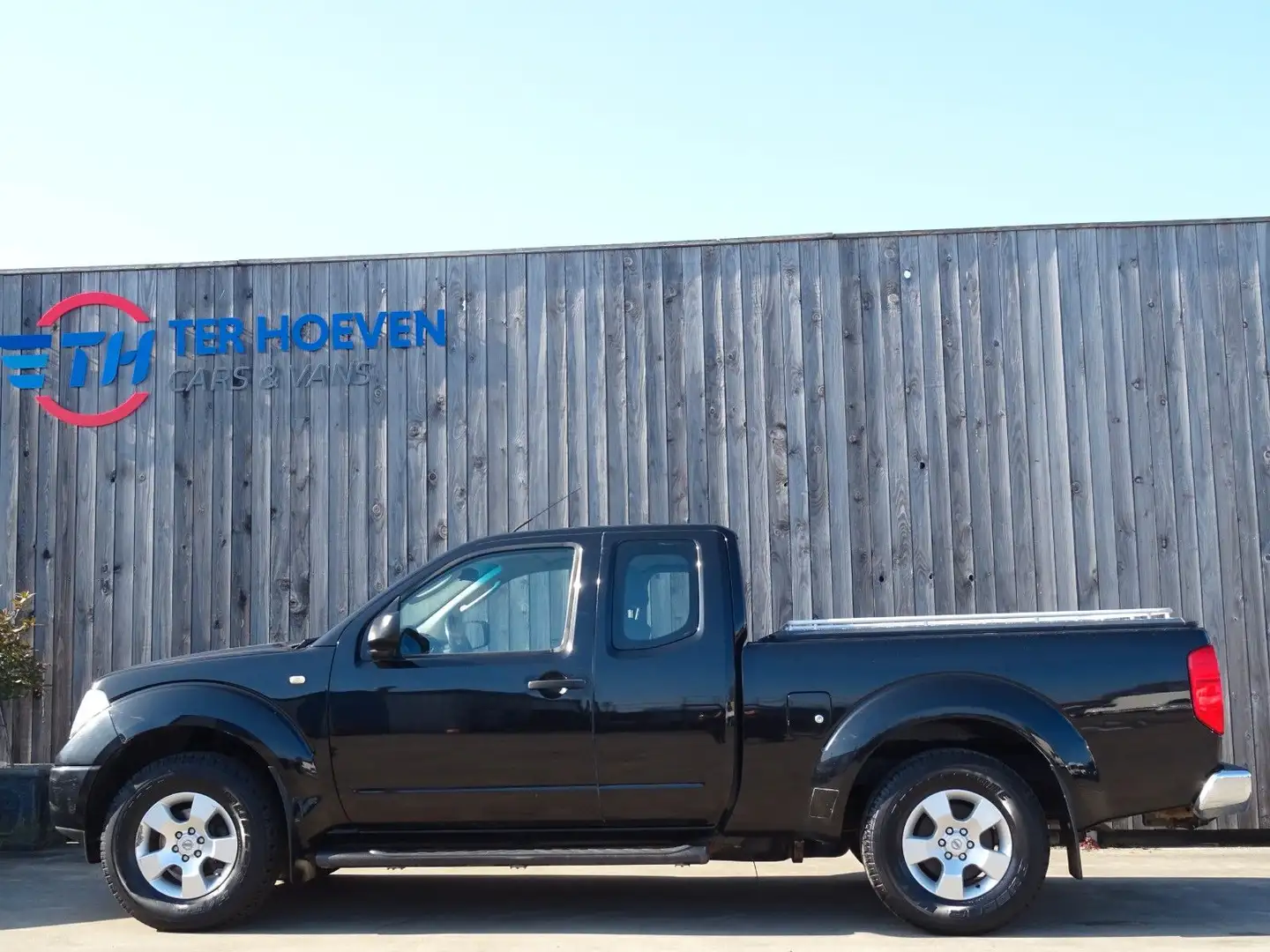 Nissan Navara 2.5 DCi 4X4 Kingcab Klima AHK 128KW Euro4 Negru - 1