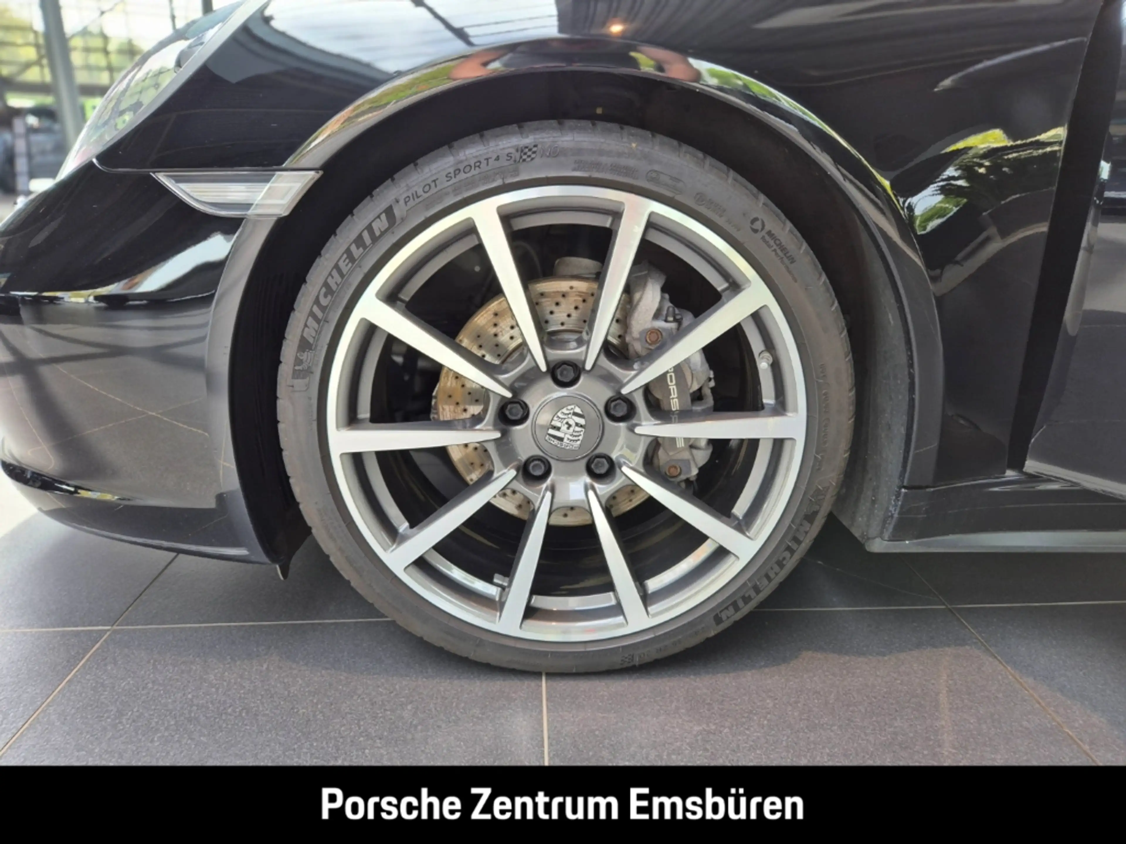 Porsche 991 -2 (911) Carrera 4 Cabriolet Bose Sitzheizung 20-Z — photo 11
