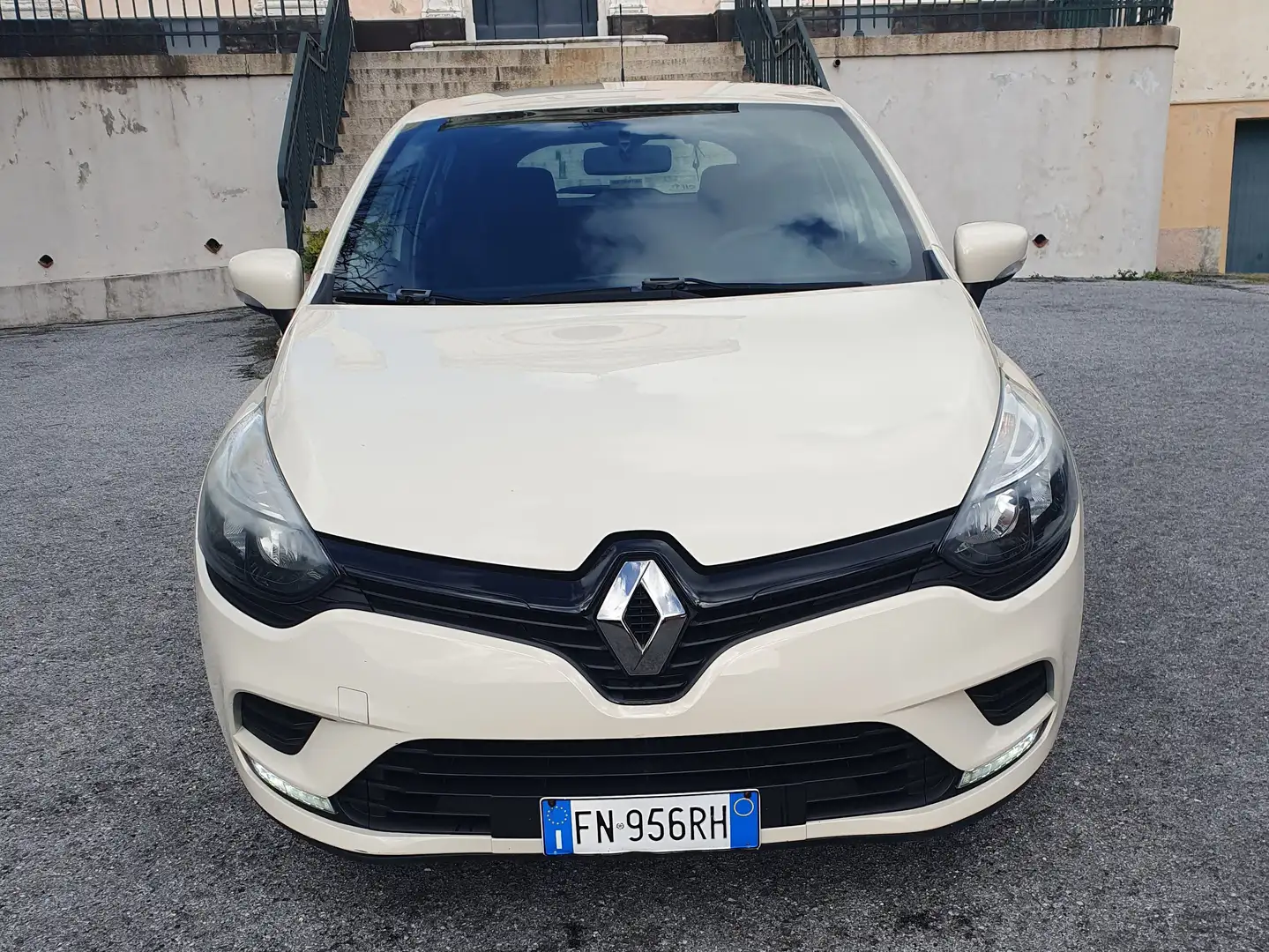 Renault Clio Clio 1.5 dci energy Life 75cv Béžová - 1
