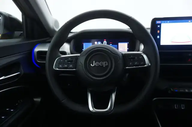 Jeep Avenger view 11