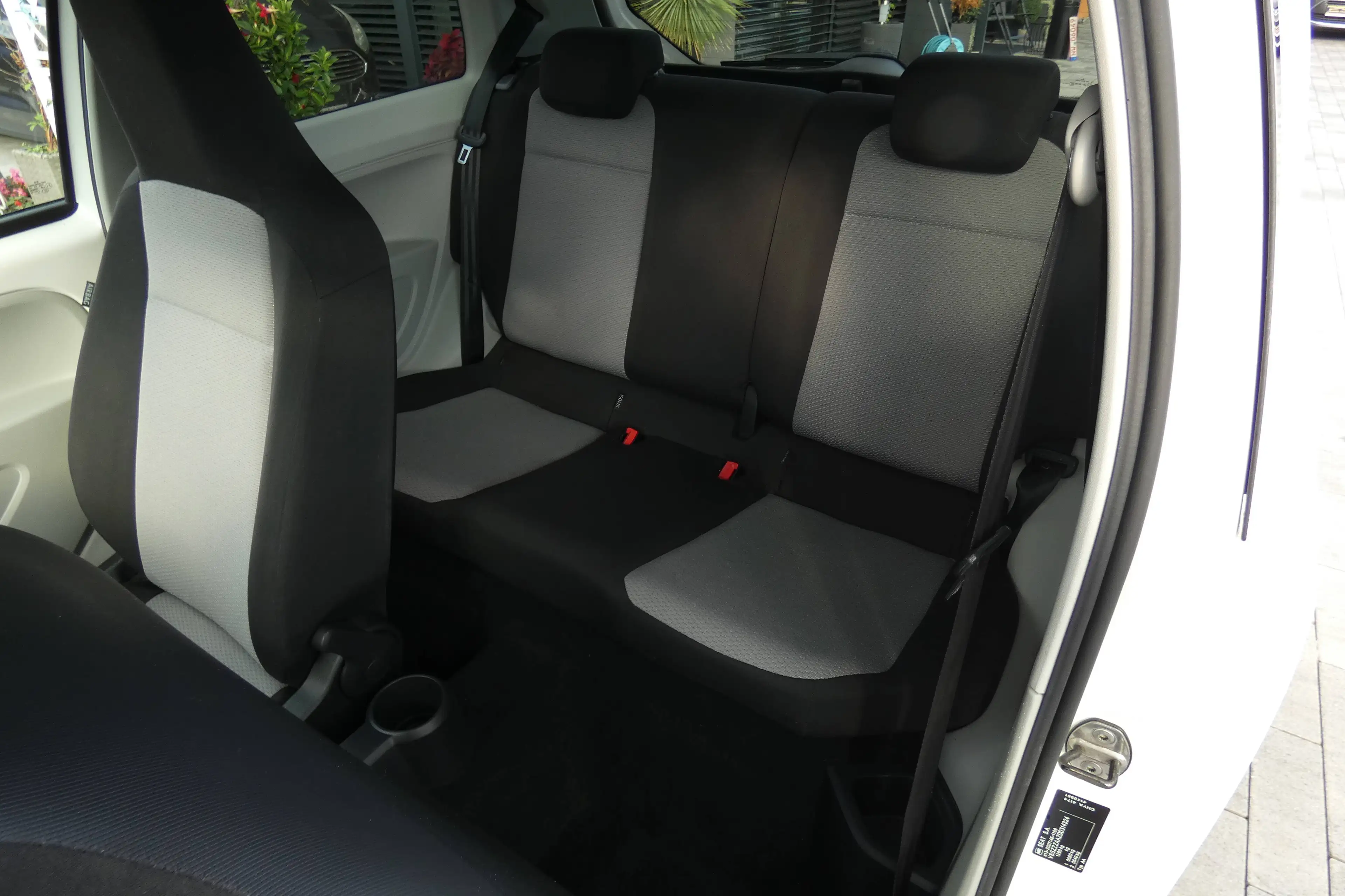 SEAT Mii Style Sehr gute Austattung 40.000KM!! 8 Fach bereift, Tüv Neu — photo 12