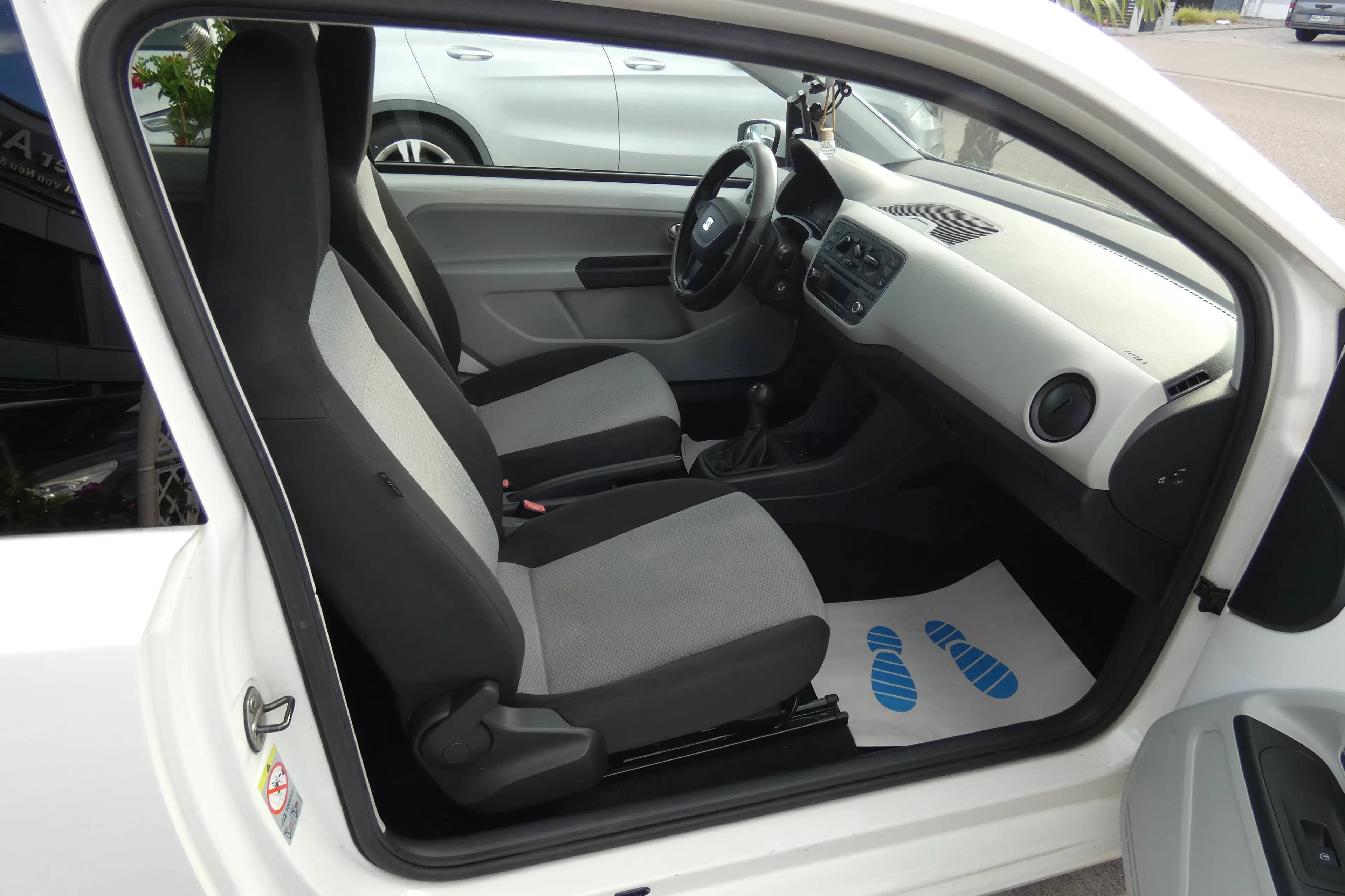 SEAT Mii Style Sehr gute Austattung 40.000KM!! 8 Fach bereift, Tüv Neu — photo 11